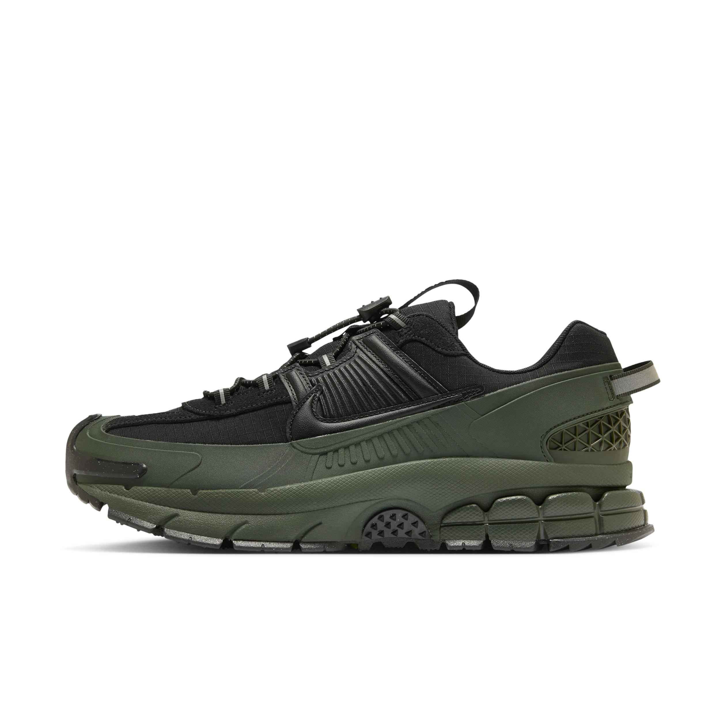 Nike Men's Zoom Vomero Roam Winterized Shoes by NIKE