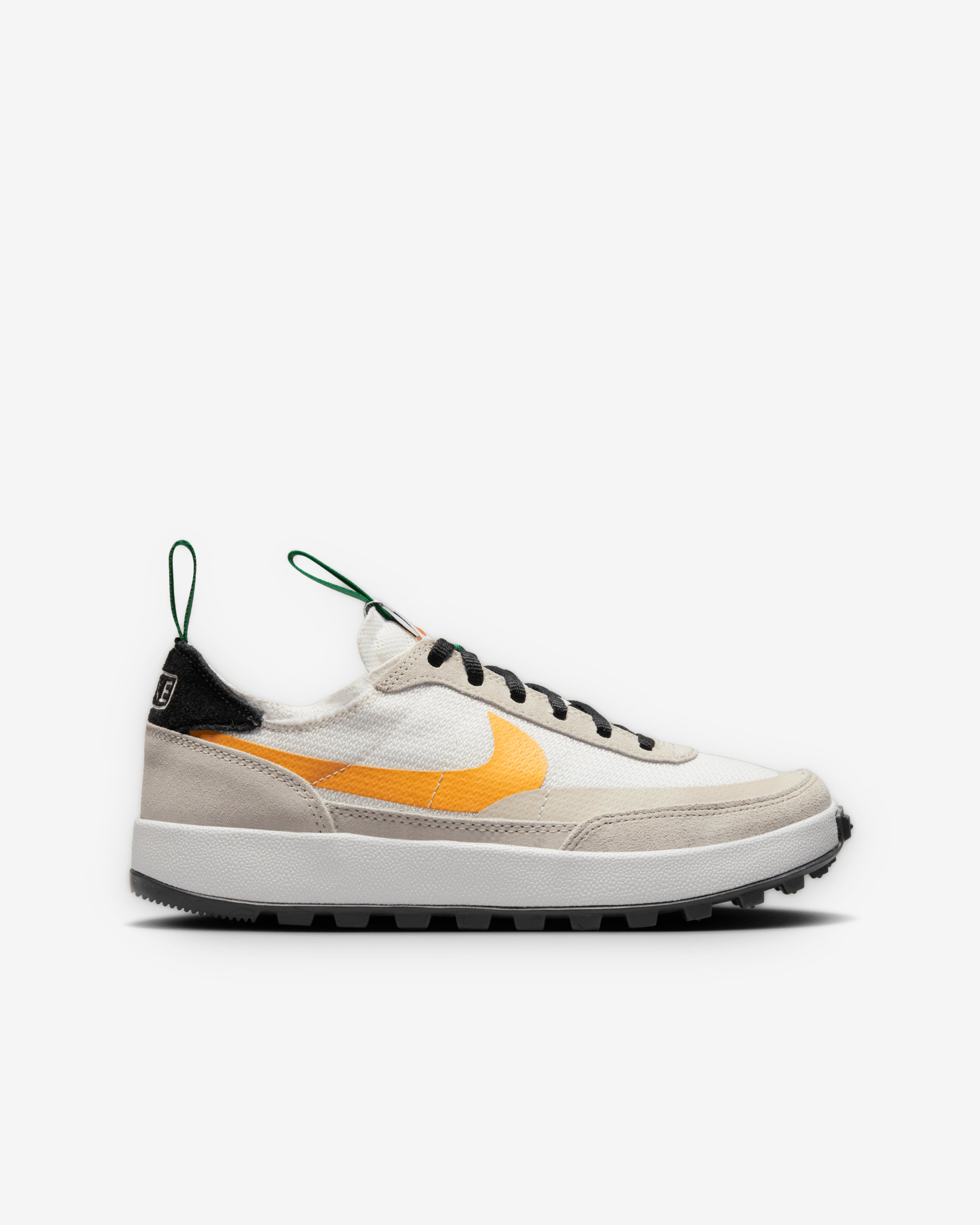 Nike - NikeCraft General Purpose Shoe - (Light Cream/Pine Green) by NIKE