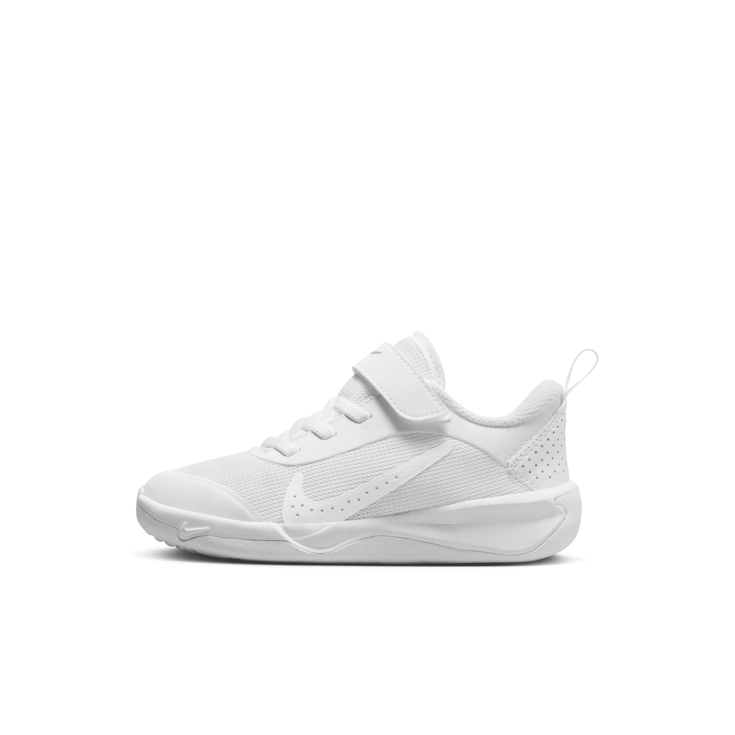 Nike Omni Multi-Court Little Kids' Shoes by NIKE