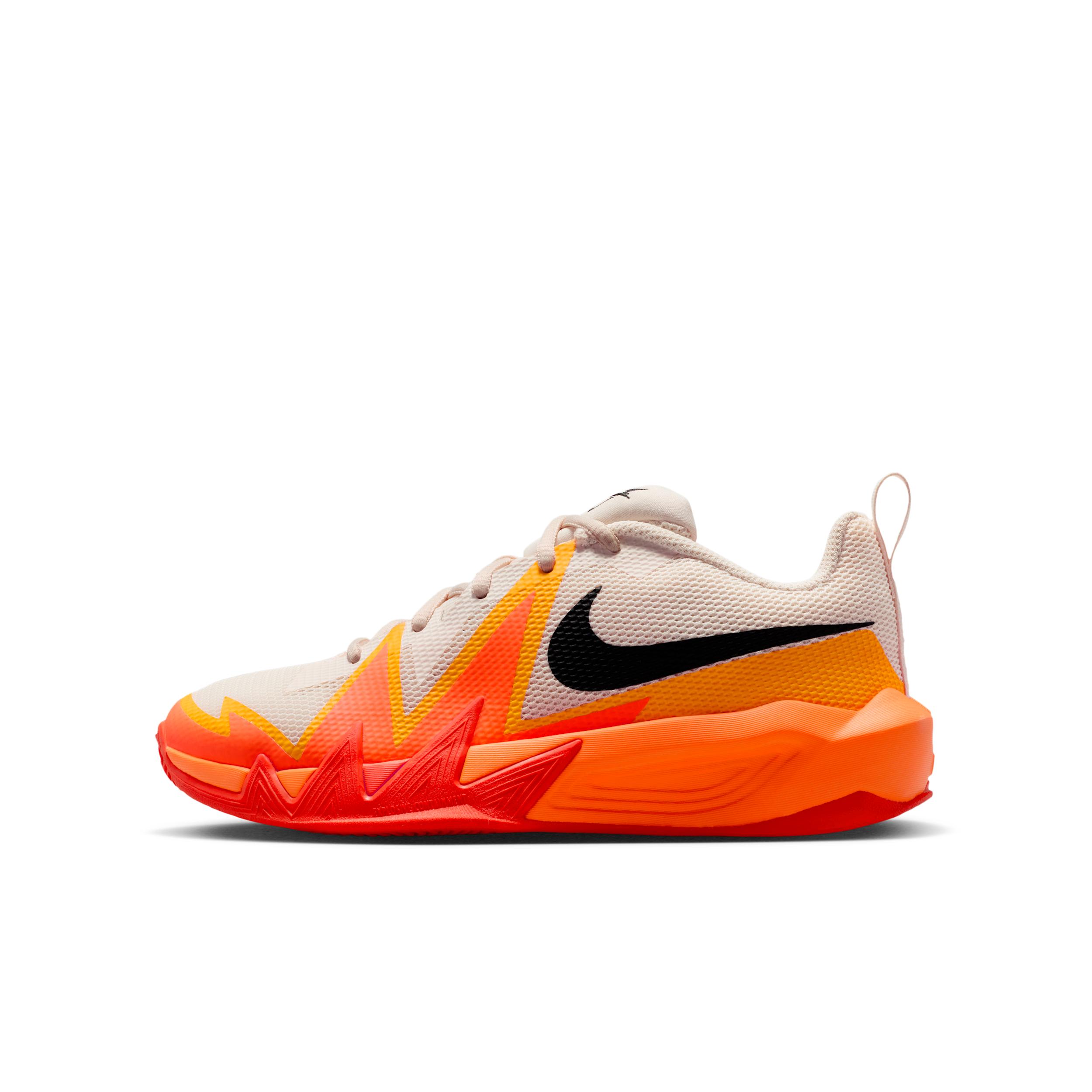 Nike S.T. Dynamite Big Kids' Basketball Shoes by NIKE