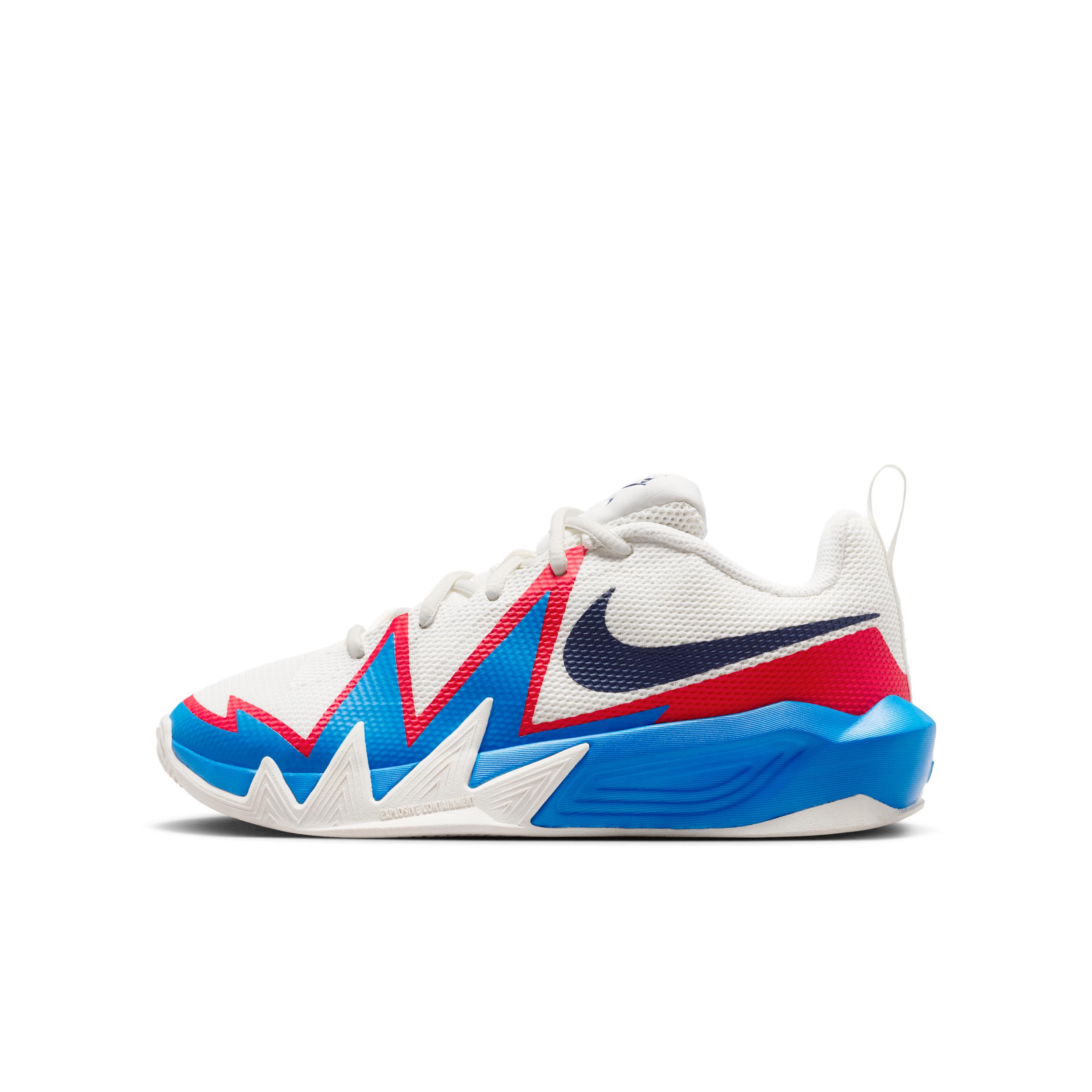 Nike S.T. Dynamite Big Kids' Basketball Shoes by NIKE