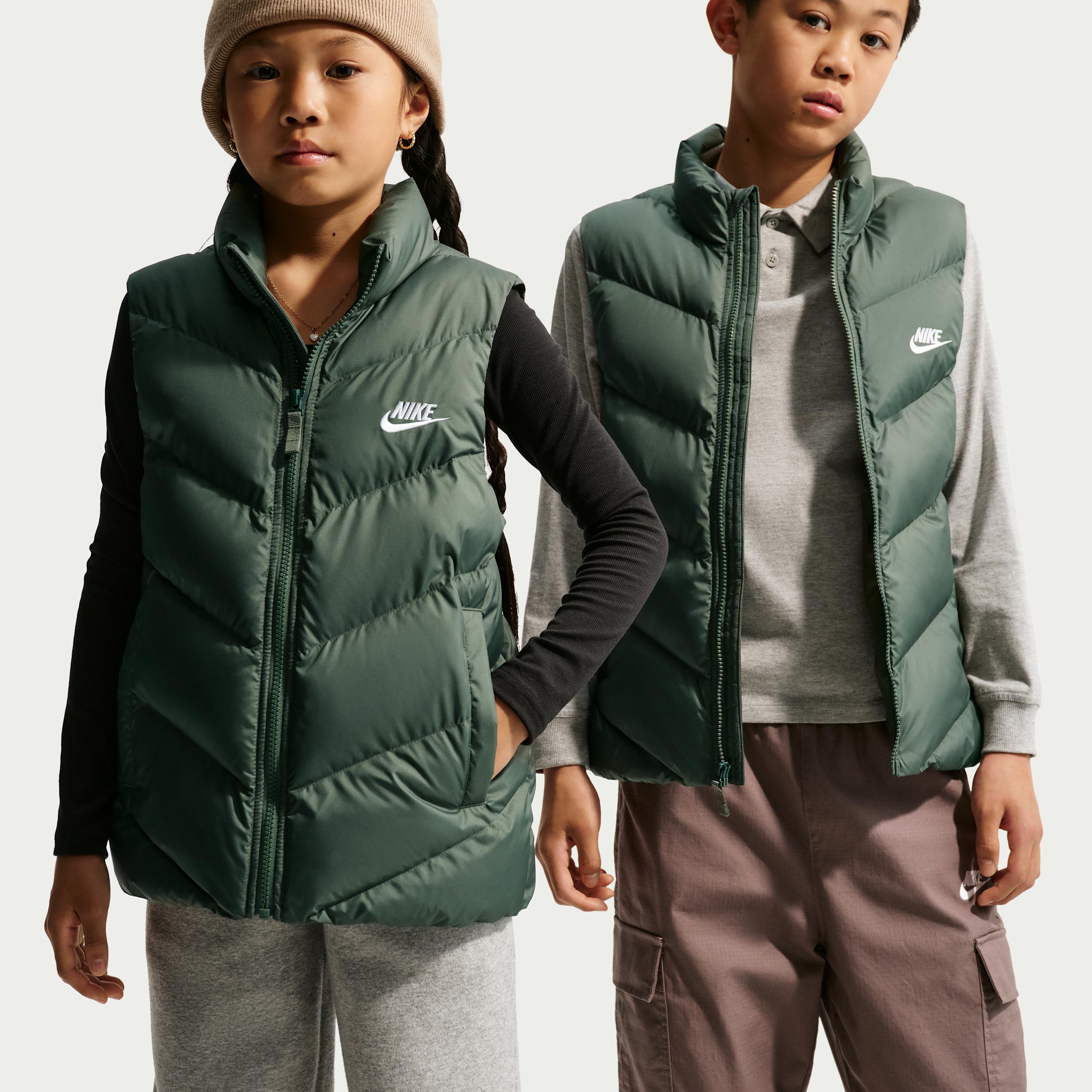 Nike Sportswear All Day Play Big Kids' Therma-FIT Loose-Fit Puffer Vest by NIKE