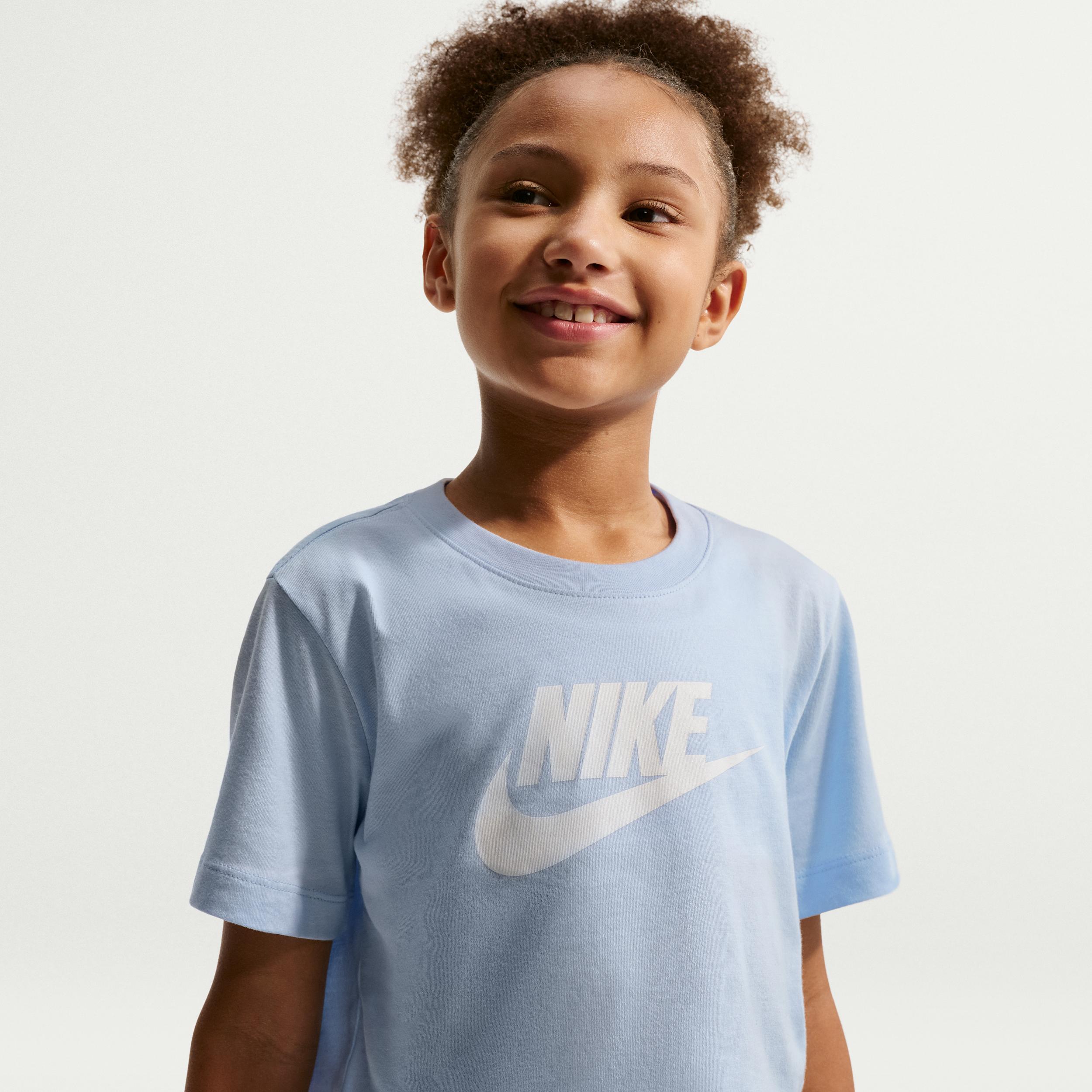 Nike Sportswear Big Kids' (Girls') Cropped T-Shirt by NIKE