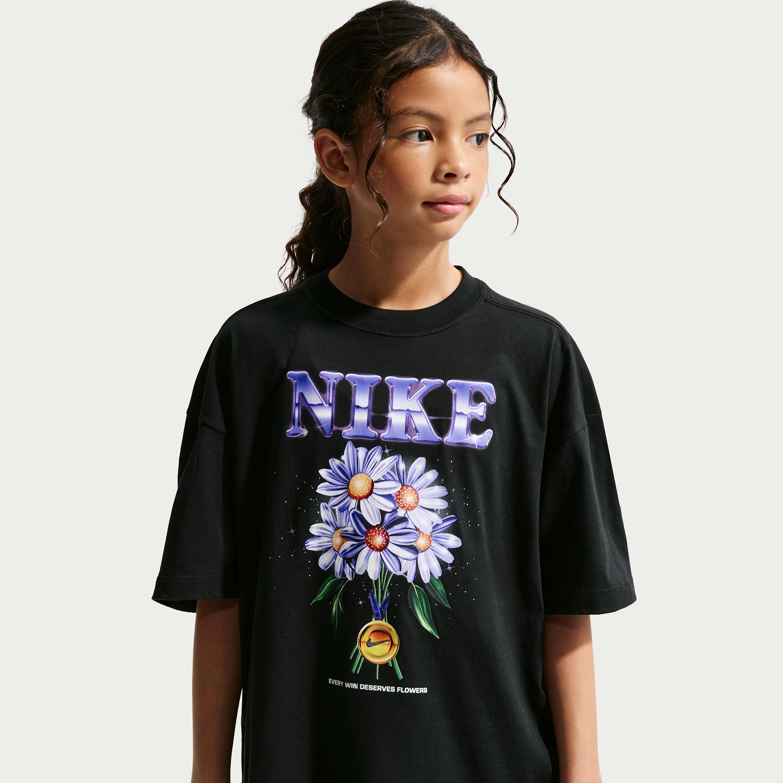 Nike Sportswear Big Kids' (Girls') Oversized T-Shirt by NIKE