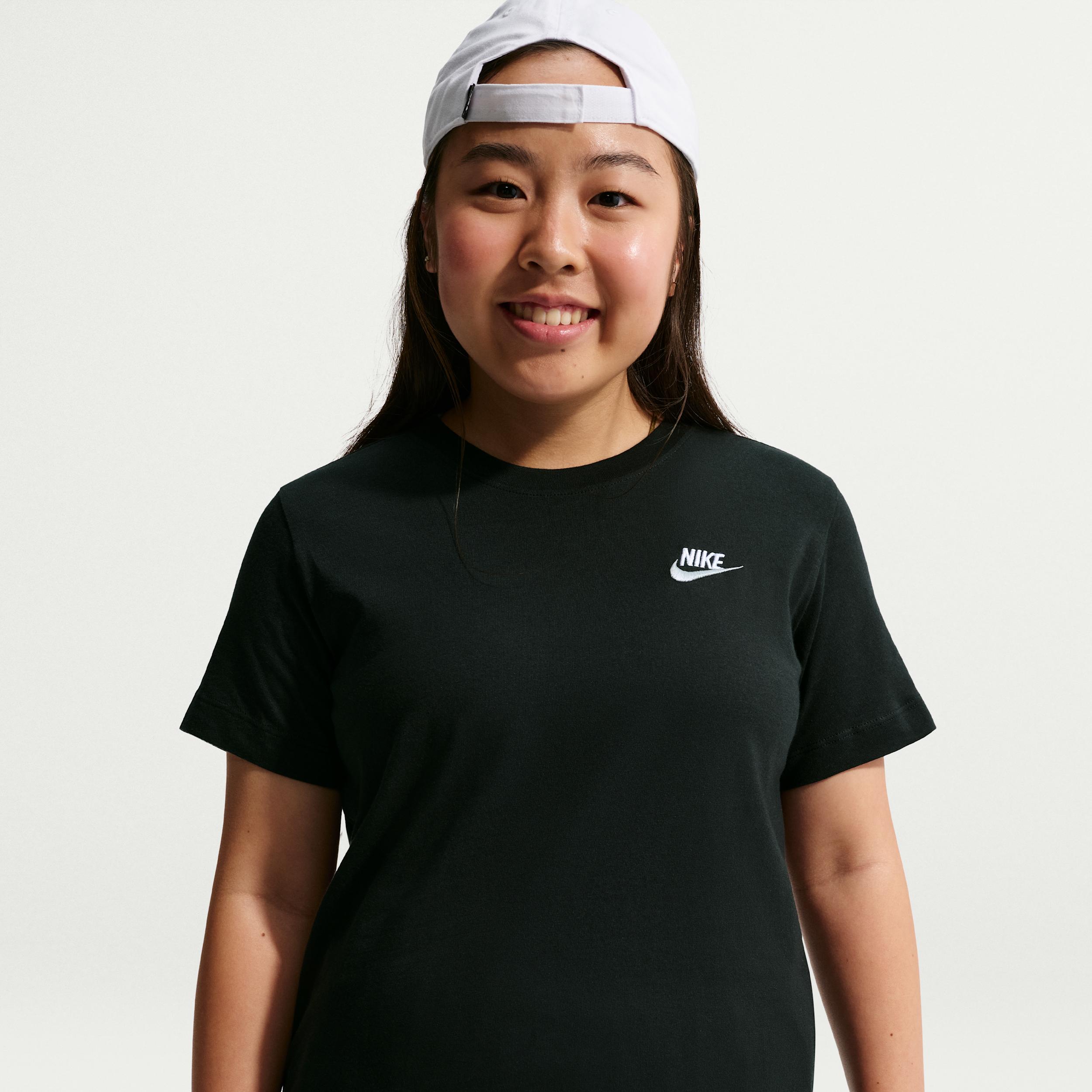 Nike Sportswear Big Kids' T-Shirt (Extended Size) by NIKE