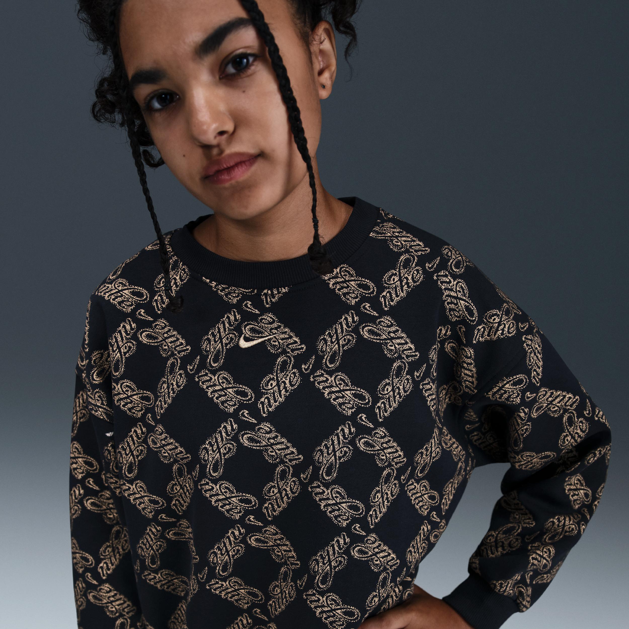 Nike Sportswear Club Fleece Big Kids' (Girls') Oversized Printed Crewneck Sweatshirt by NIKE