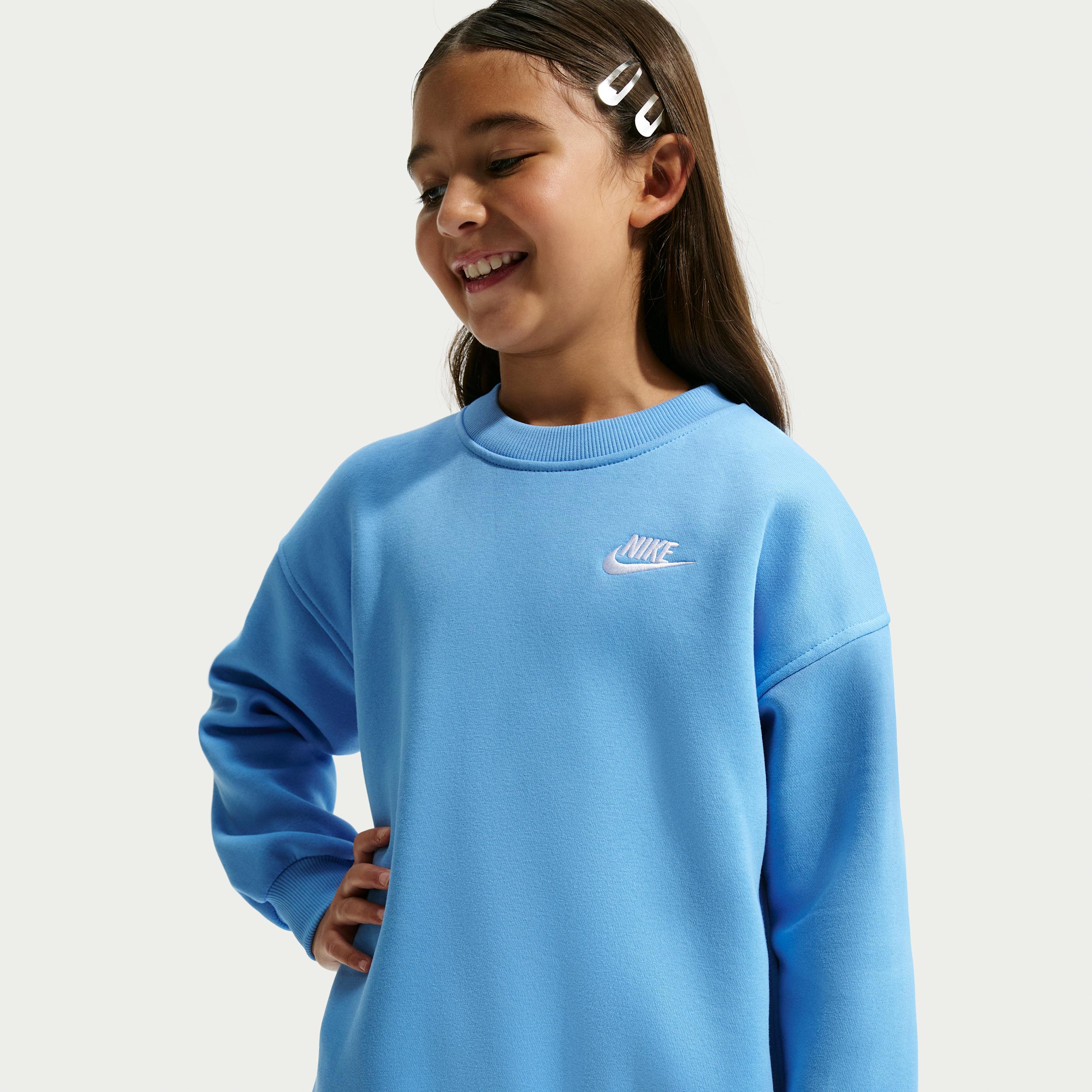 Nike Sportswear Club Fleece Big Kids' Oversized Sweatshirt by NIKE