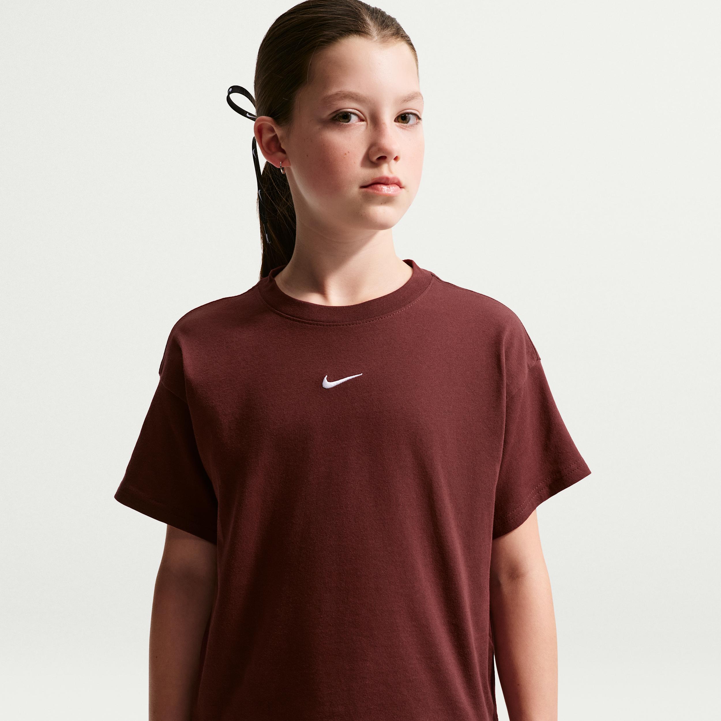 Nike Sportswear Essential Big Kids' (Girls') T-Shirt by NIKE