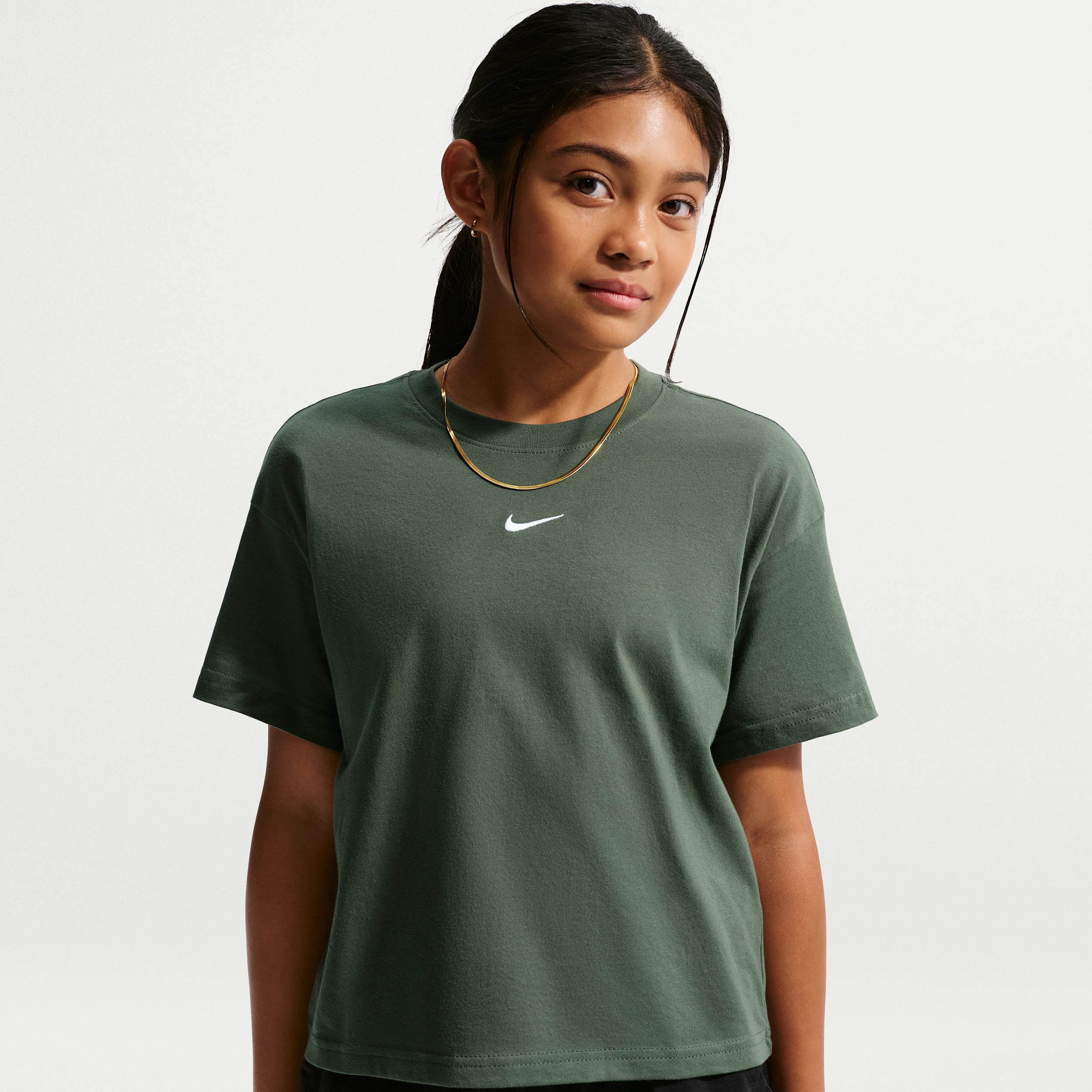 Nike Sportswear Essential Big Kids' (Girls') T-Shirt by NIKE