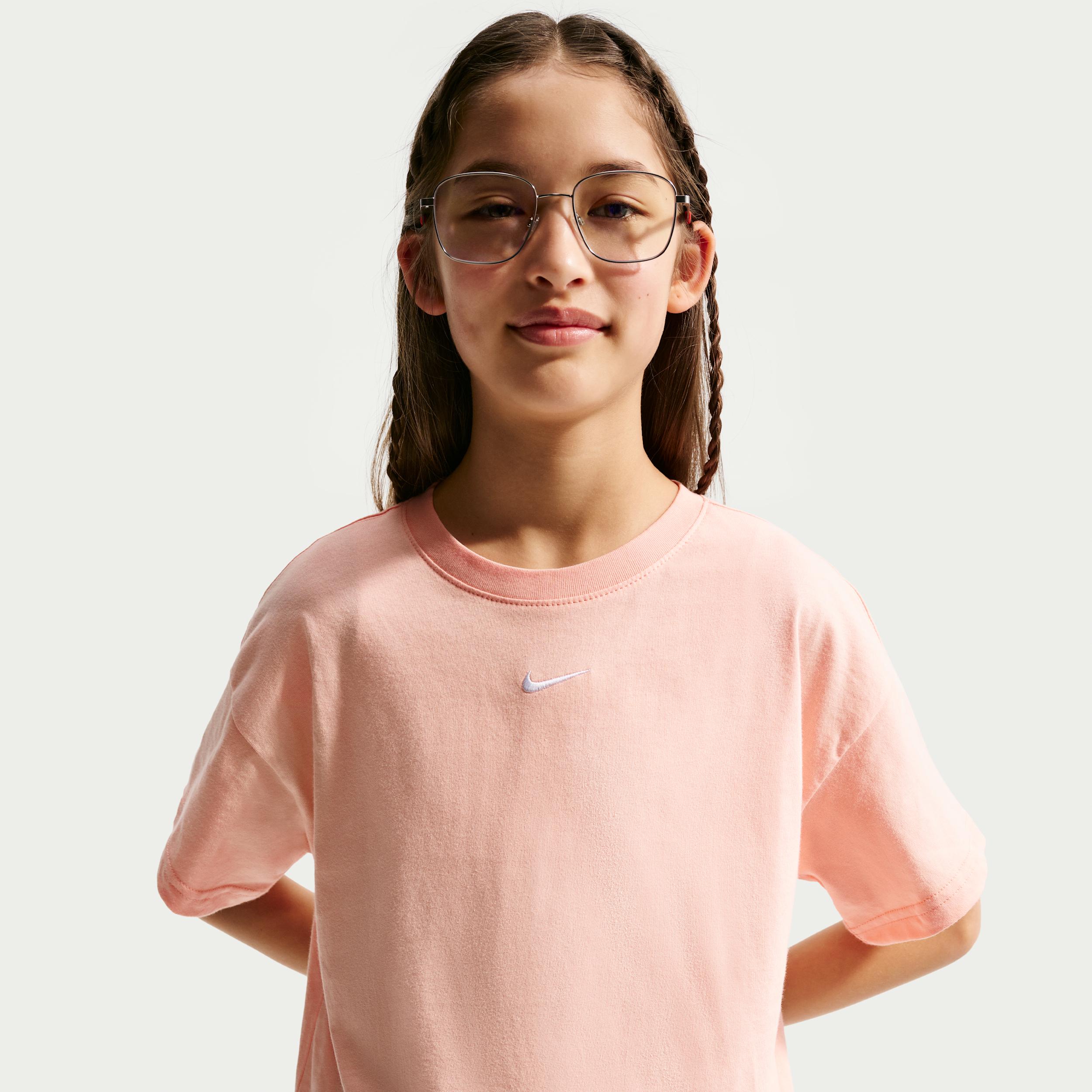 Nike Sportswear Essential Big Kids' (Girls') T-Shirt by NIKE