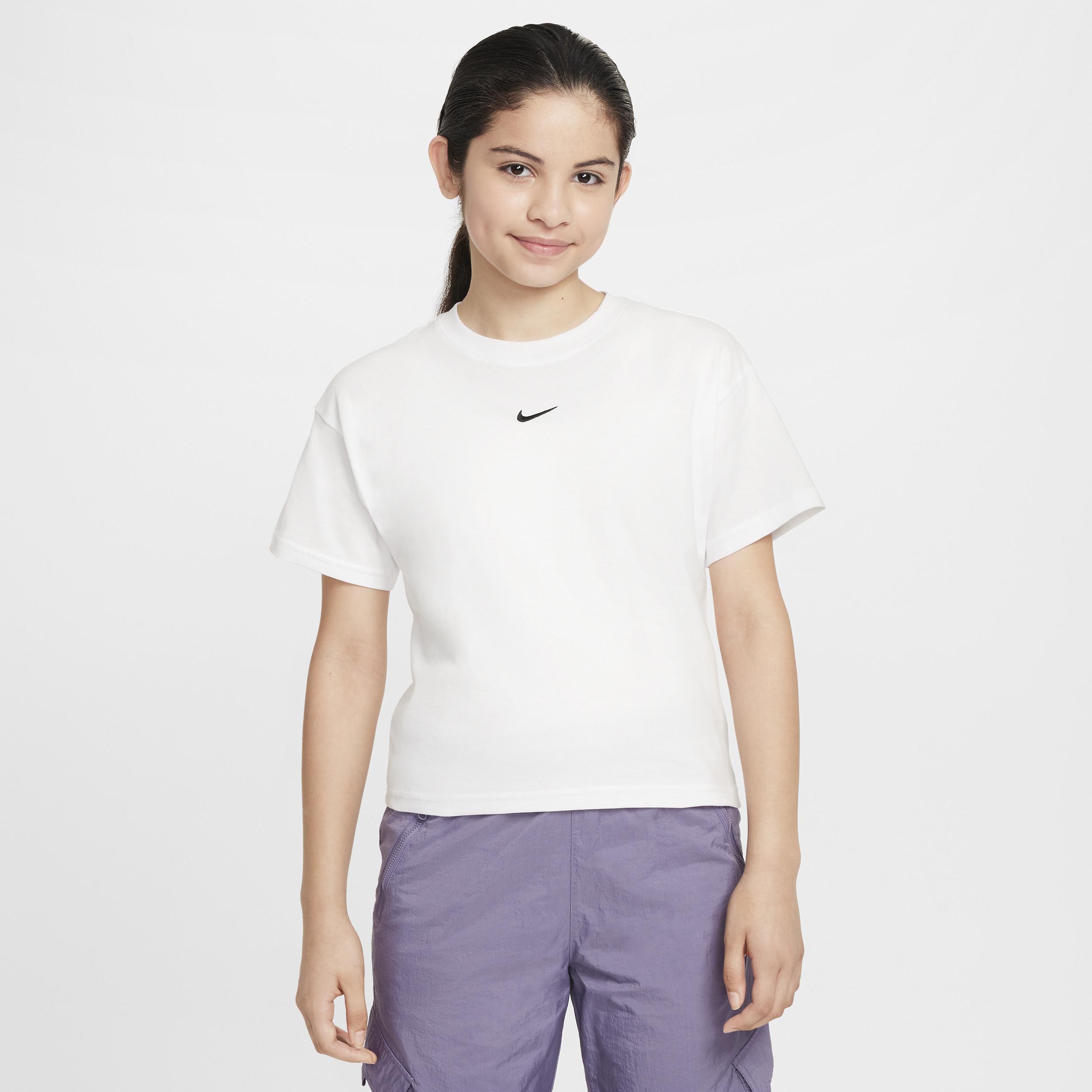 Nike Sportswear Essential Big Kids' (Girls') T-Shirt by NIKE