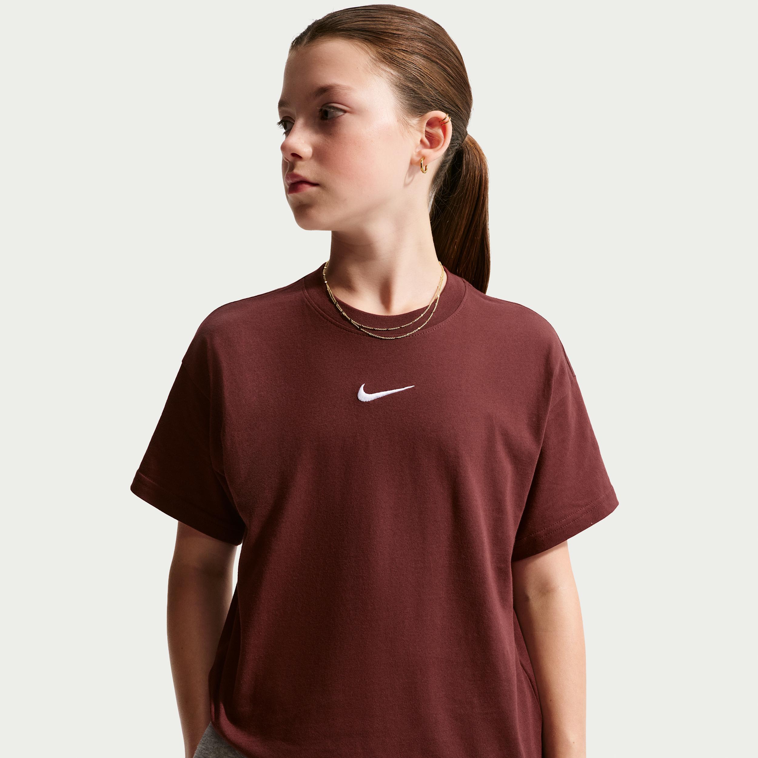 Nike Sportswear Essential Big Kids' (Girls') T-Shirt by NIKE