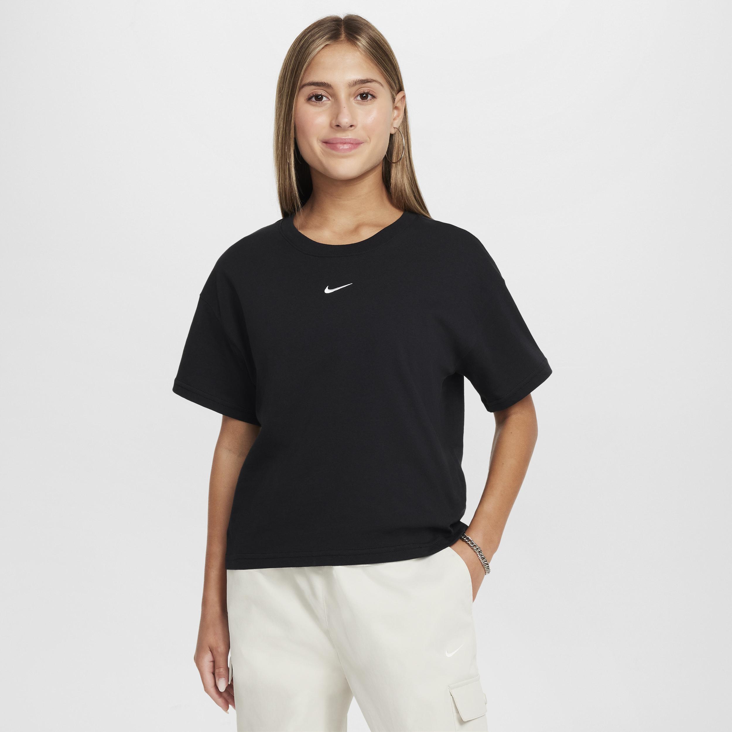 Nike Sportswear Essential Big Kids' (Girls') T-Shirt by NIKE