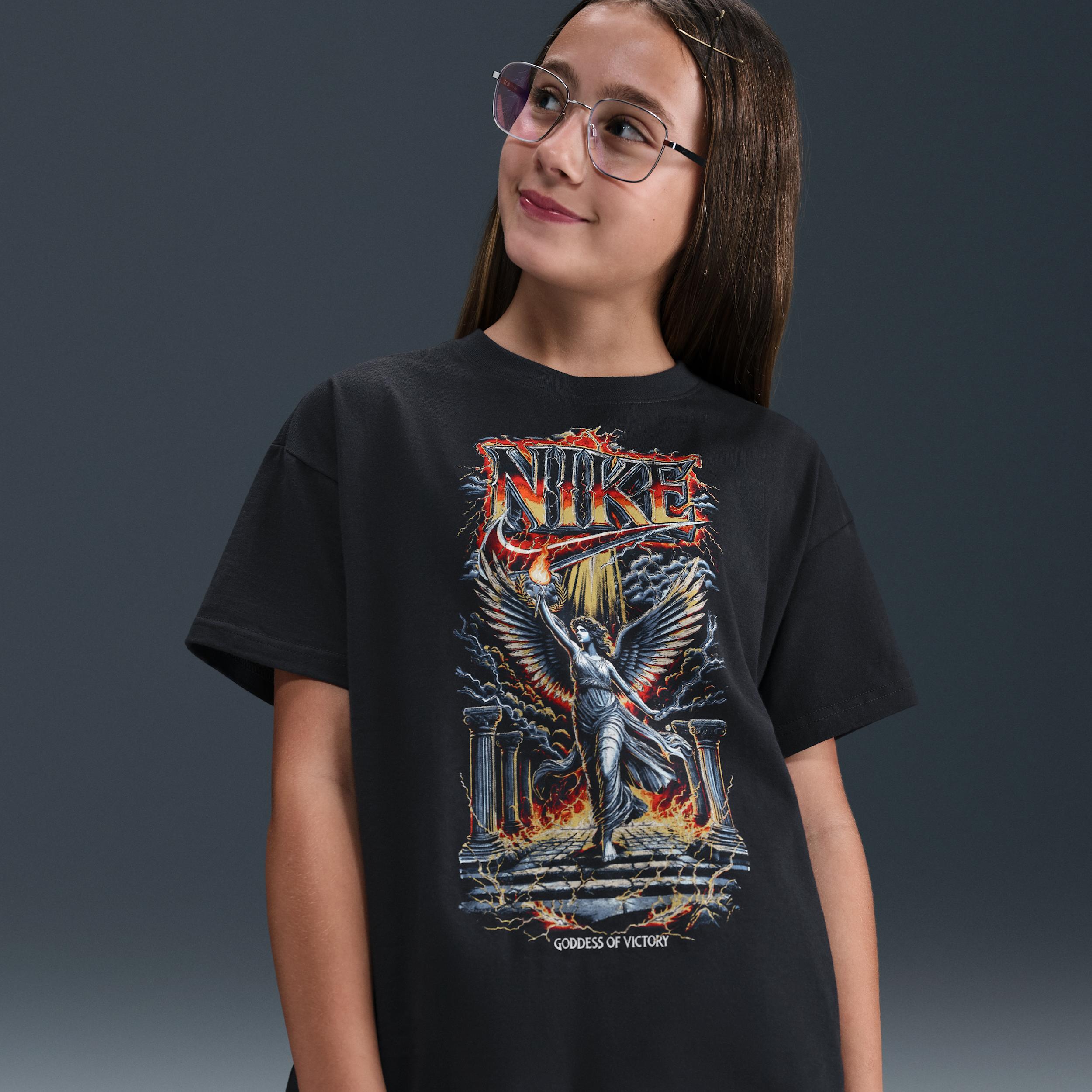 Nike Sportswear Essential Big Kids' (Girls') T-Shirt by NIKE