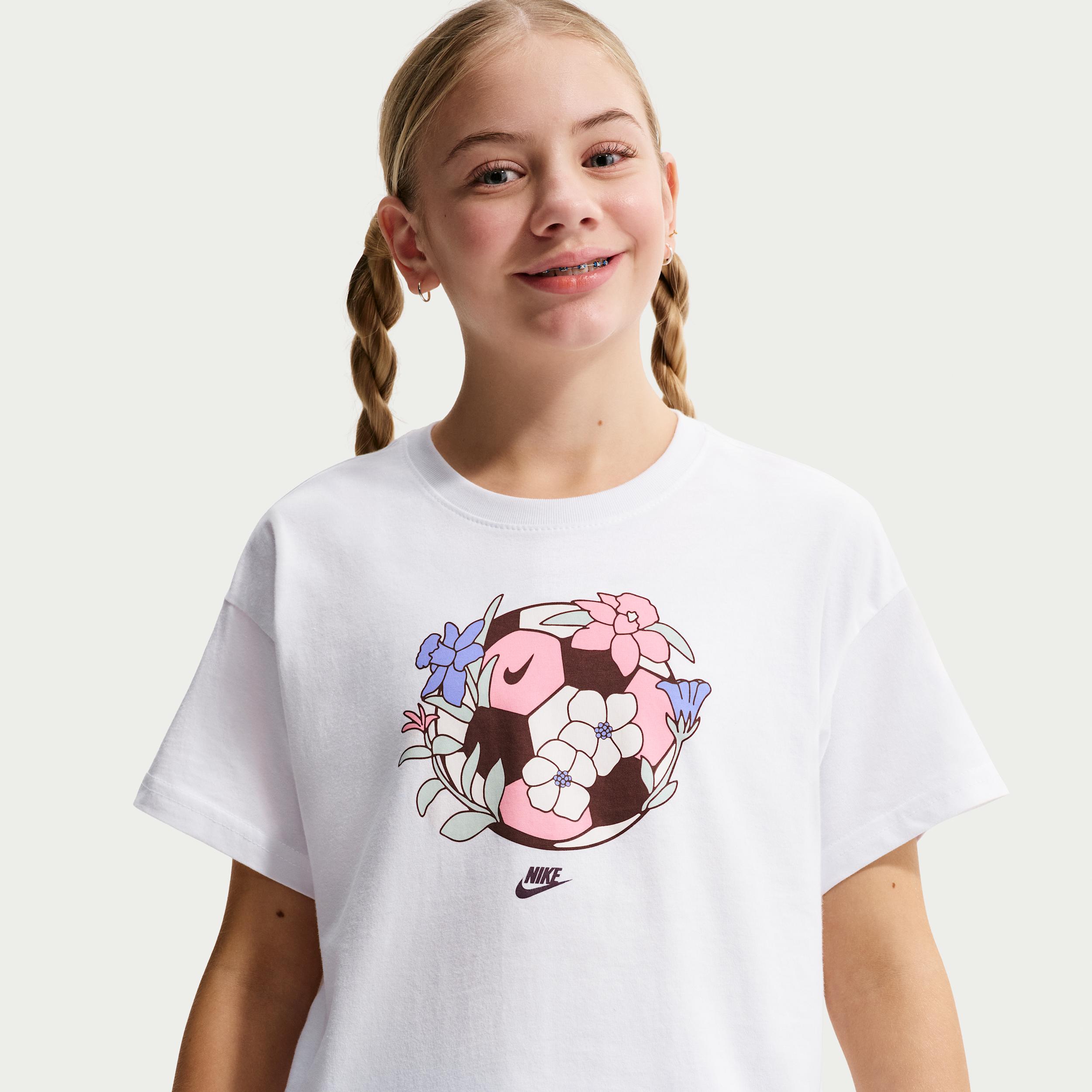 Nike Sportswear Essentials Big Kids' (Girls') Boxy T-Shirt by NIKE