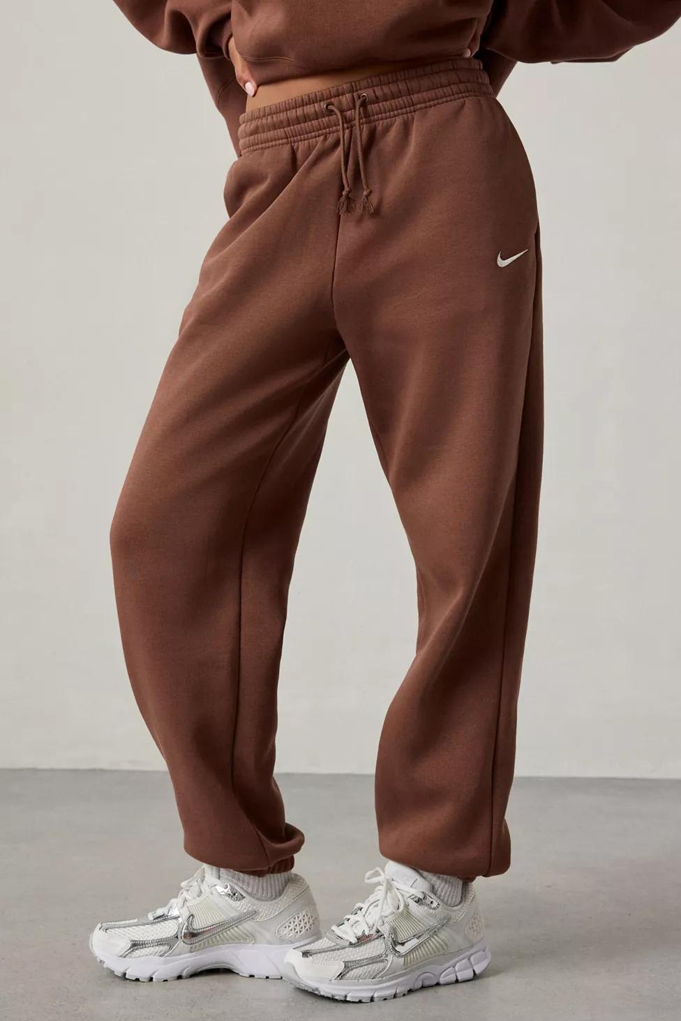 Nike Sportswear Phoenix Fleece High-Rise Oversized Sweatpants by NIKE