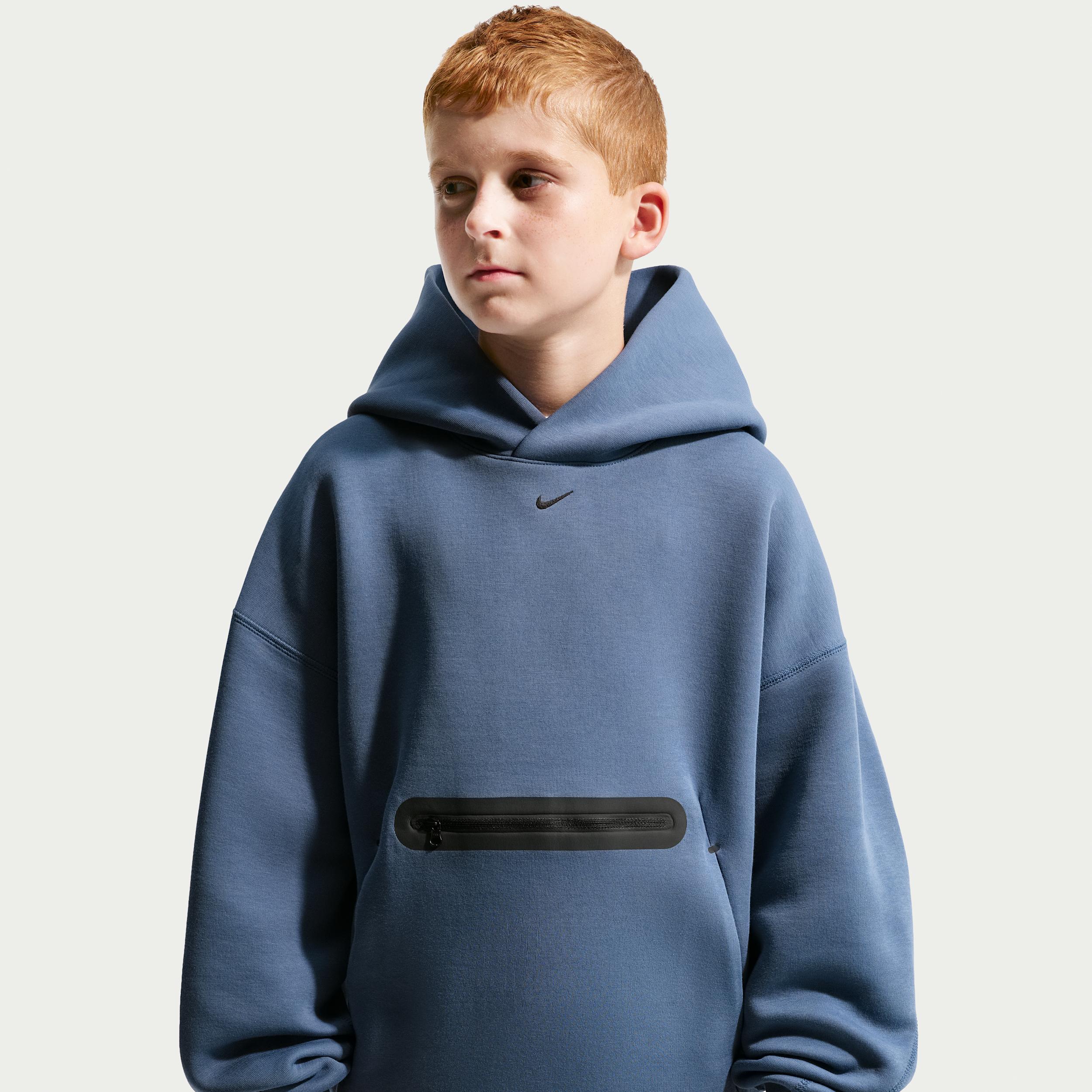 Nike Sportswear Tech Fleece Big Kids' (Boys') Oversized Pullover Hoodie by NIKE