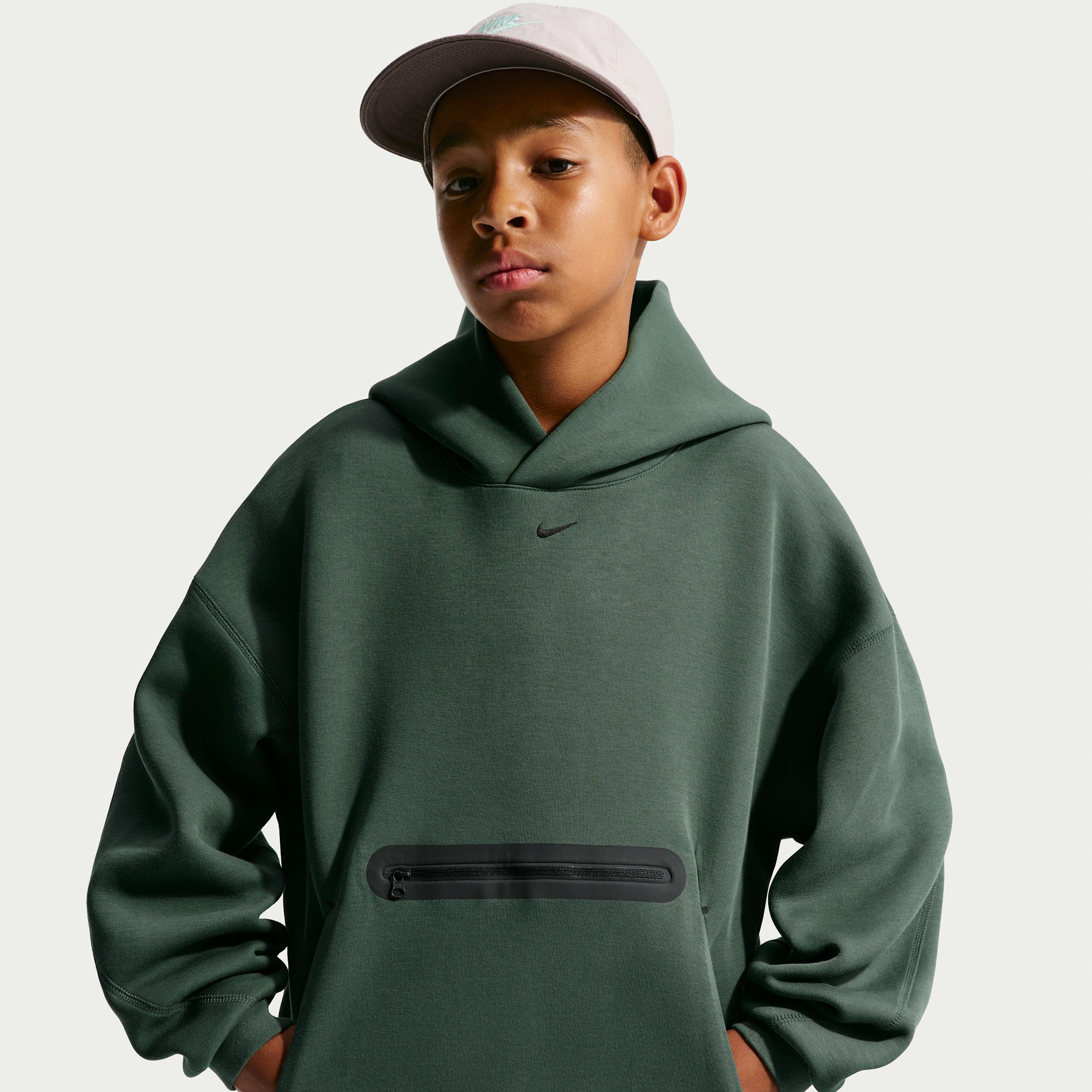 Nike Sportswear Tech Fleece Big Kids' (Boys') Oversized Pullover Hoodie by NIKE