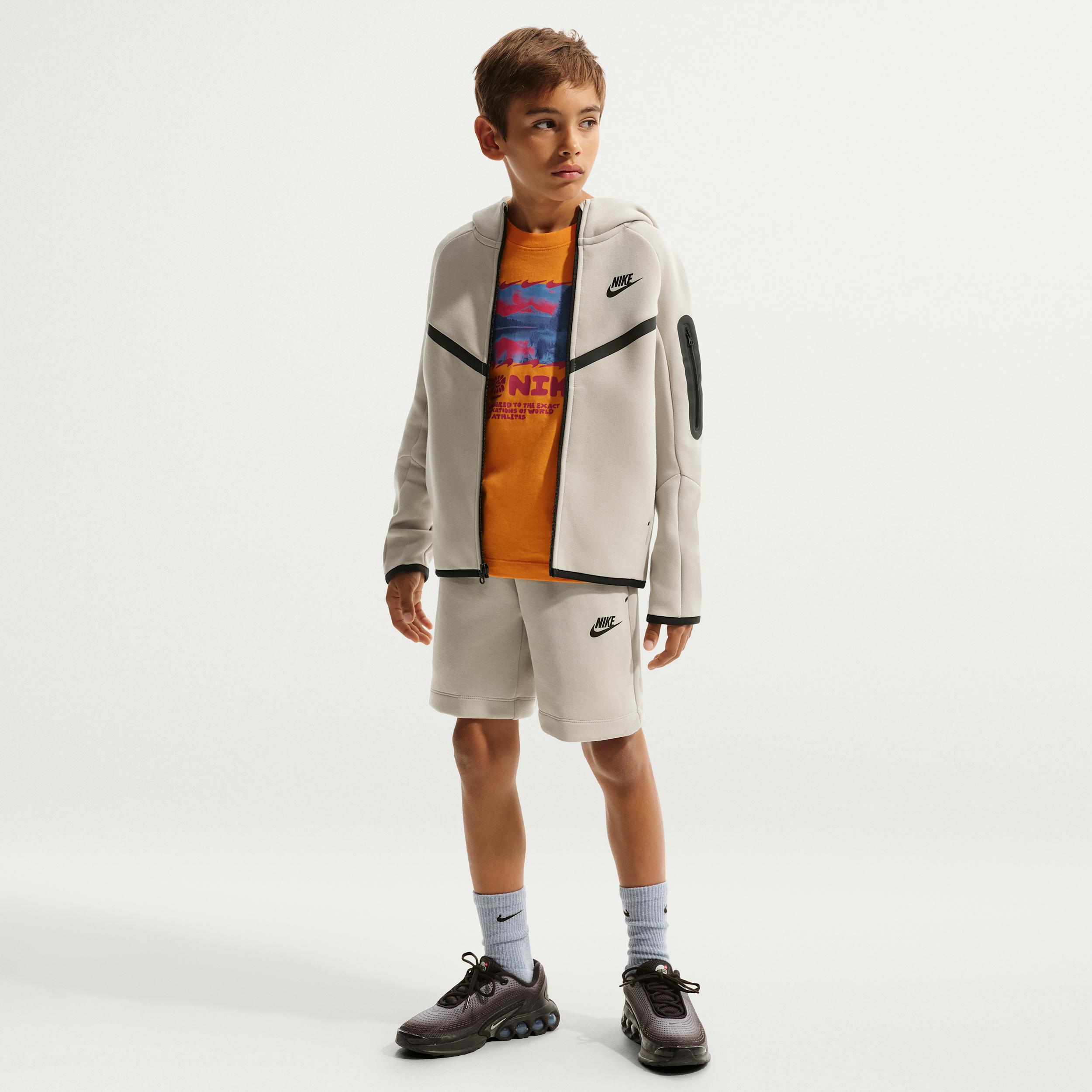 Nike Sportswear Tech Fleece Big Kids' (Boys') Shorts by NIKE