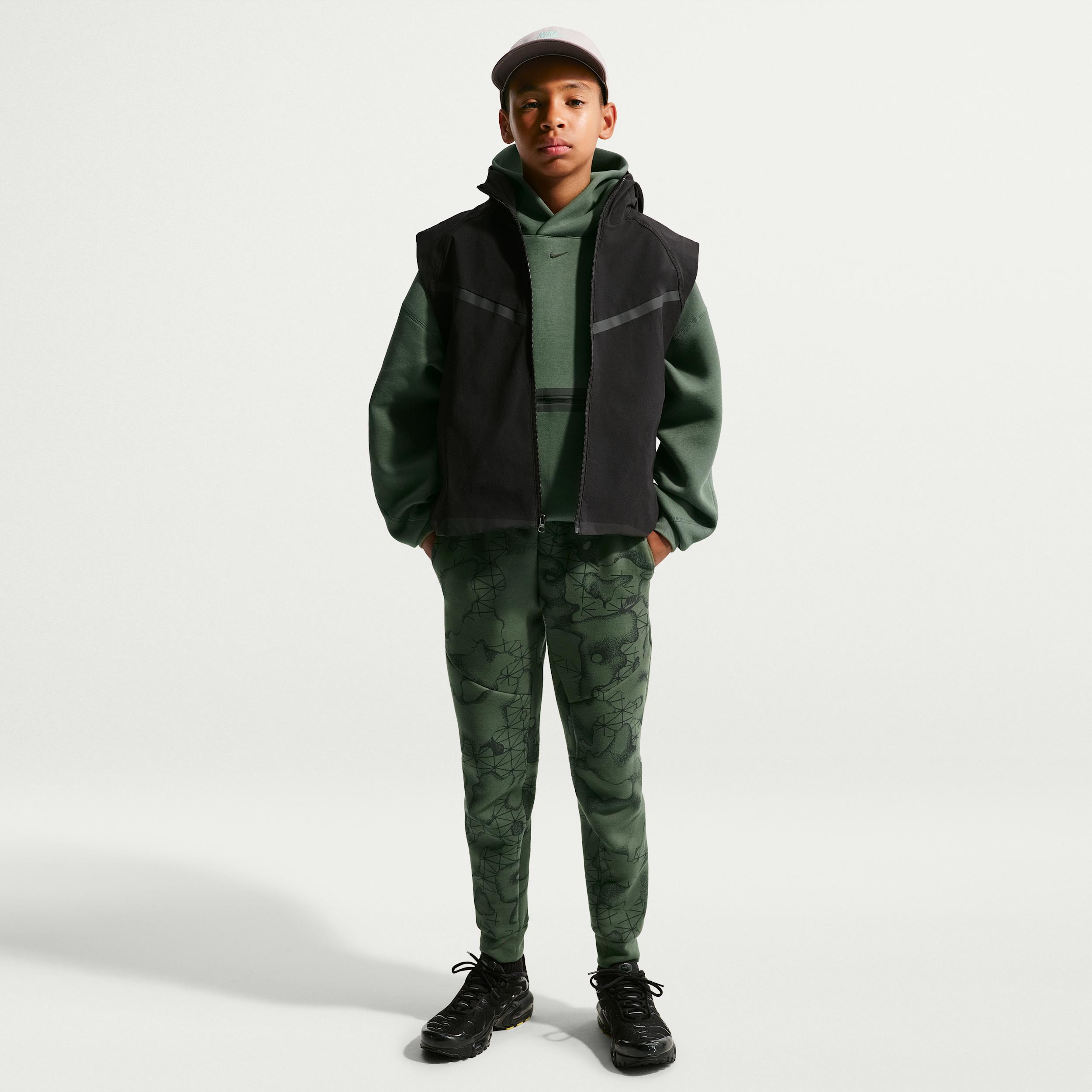 Nike Tech Fleece Big Kids' (Boys') Jogger Pants by NIKE
