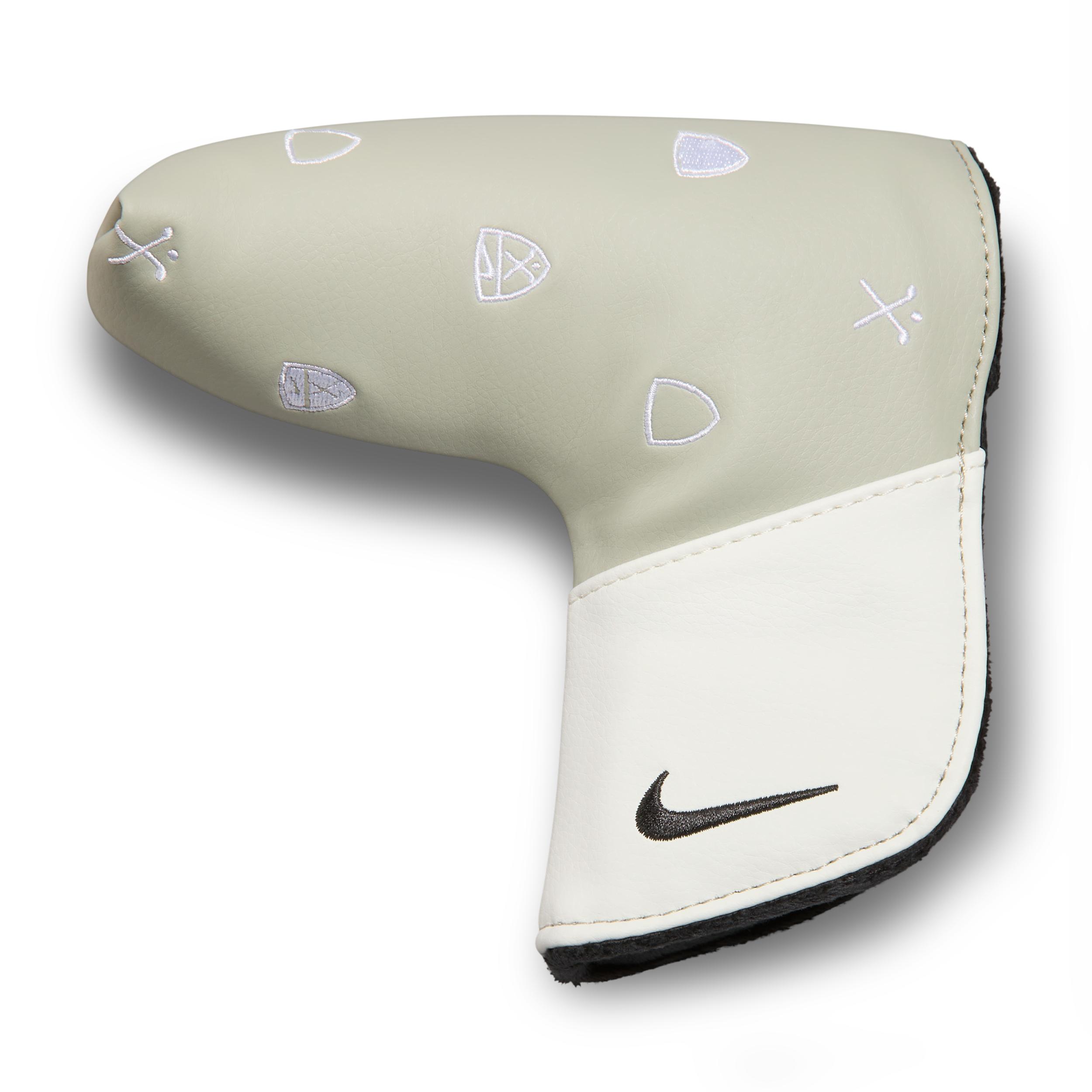 Nike Tour Golf Blade Putter Headcover by NIKE