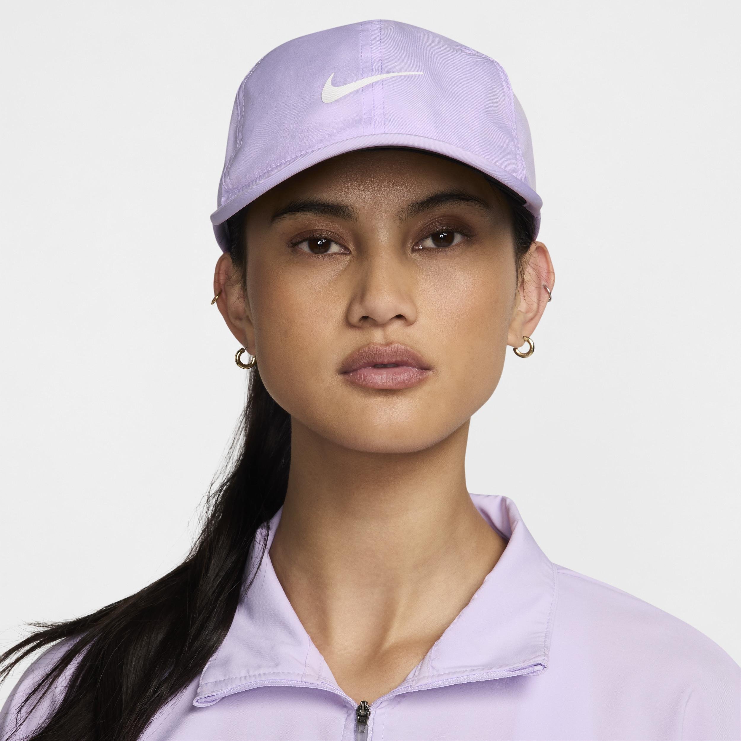 Nike Unisex Dri-FIT Club Unstructured Featherlight Cap by NIKE