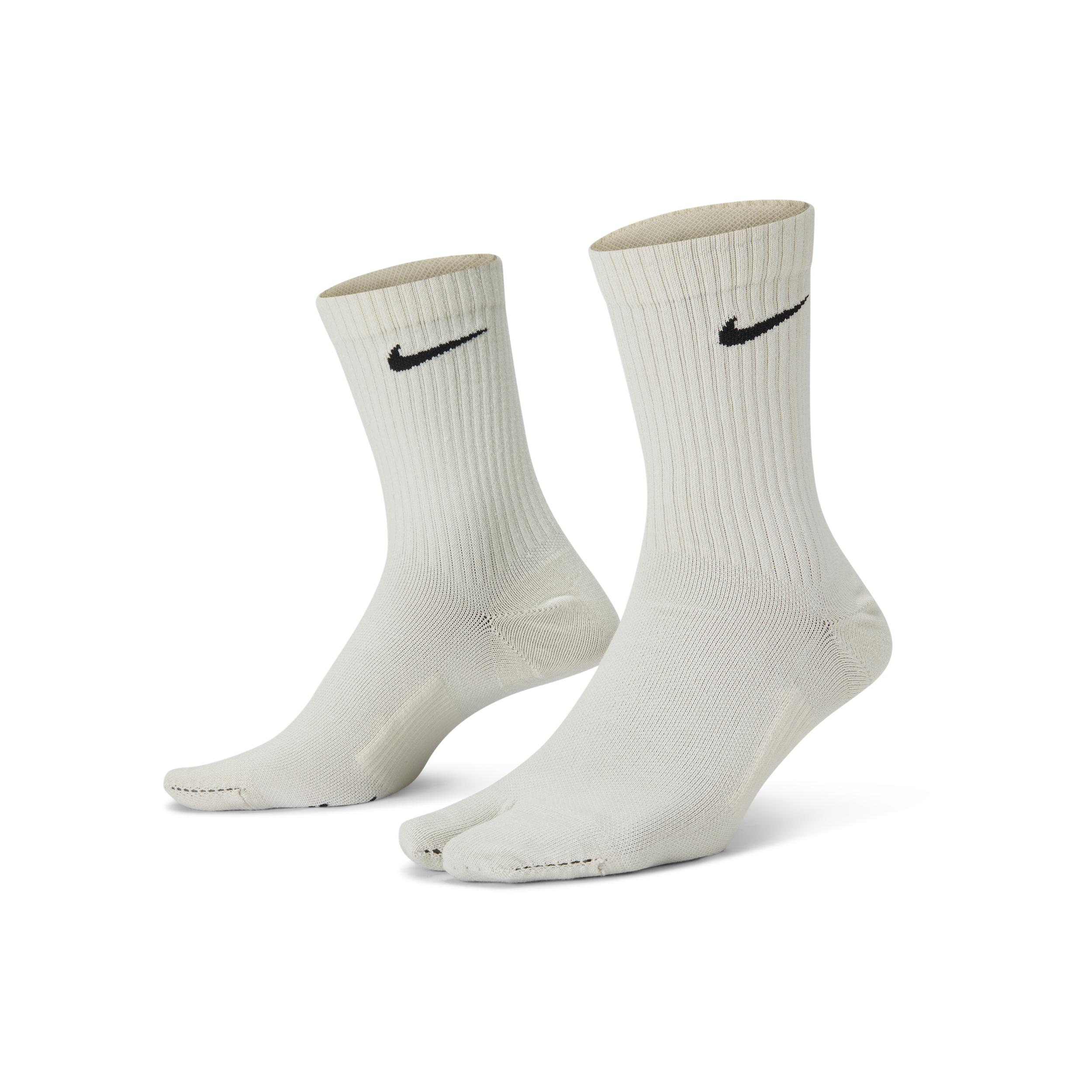 Nike Unisex Everyday Plus Lightweight Crew Split-Toe Socks by NIKE