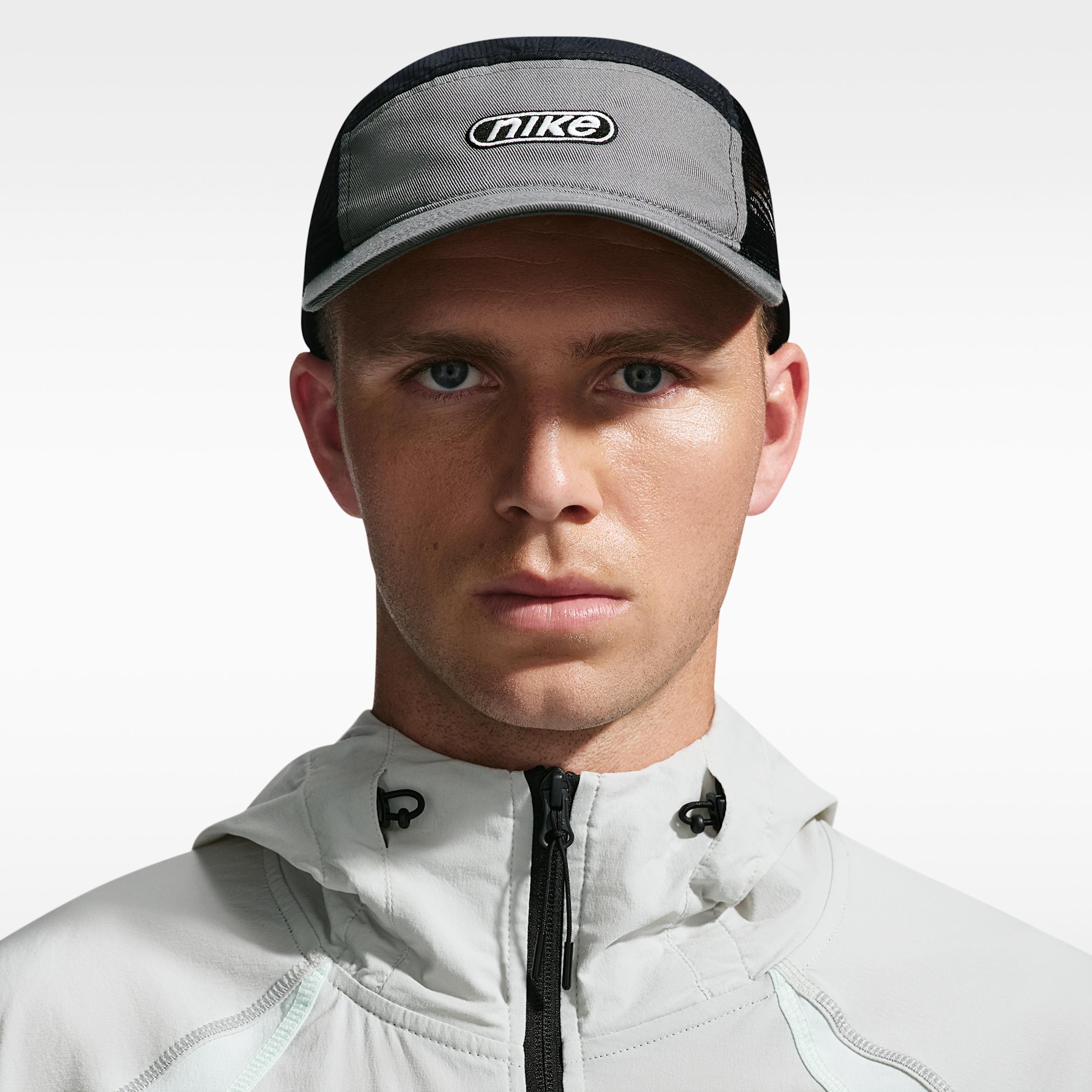 Nike Unisex Fly Unstructured Cap by NIKE