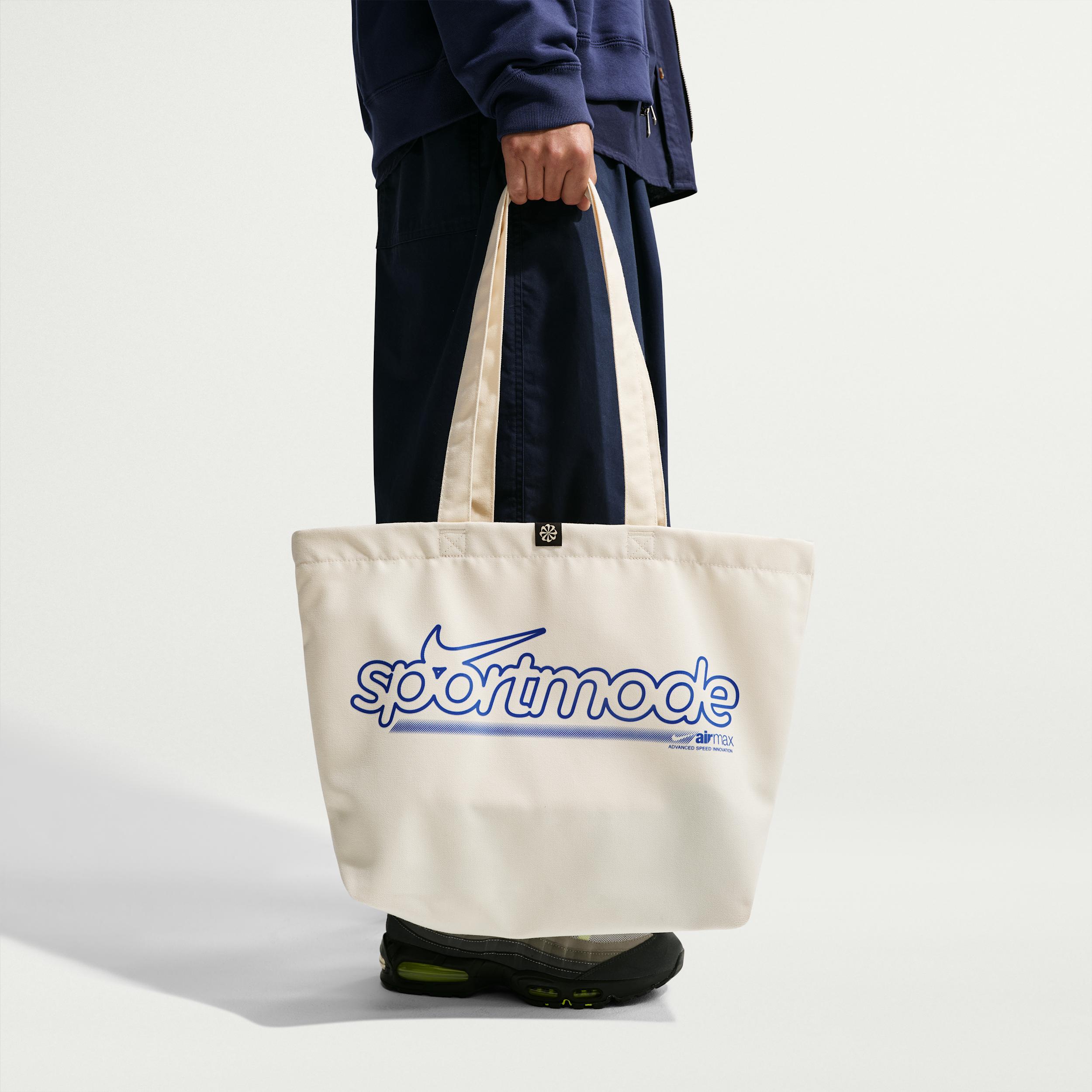Nike Unisex Heritage 2.0 Tote Bag (22L) by NIKE