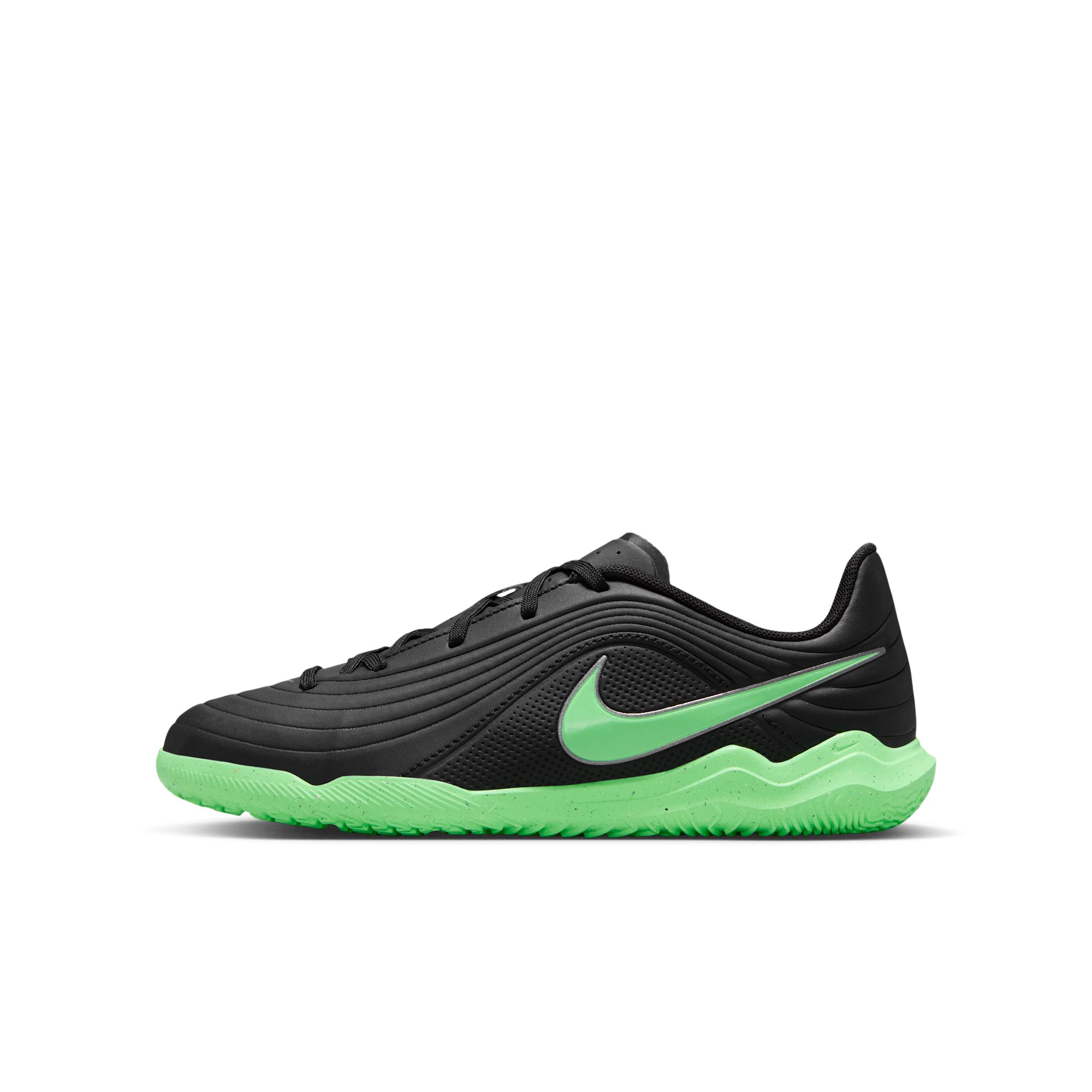 Nike Unisex Jr. Tiempo Maestro Club Indoor/Court Low-Top Soccer Shoes by NIKE