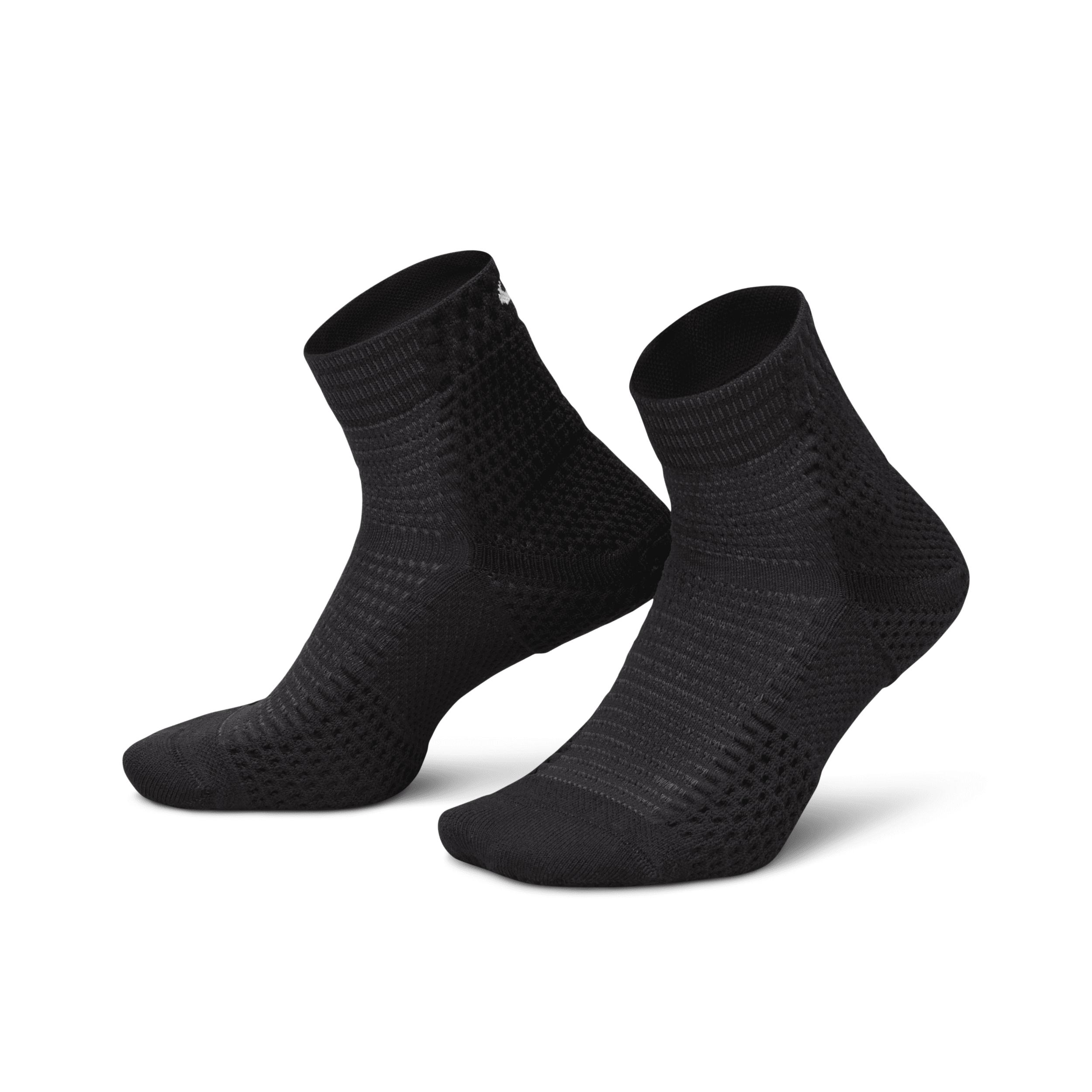 Nike Unisex Unicorn Dri-FIT ADV Cushioned Ankle Socks (1 Pair) by NIKE