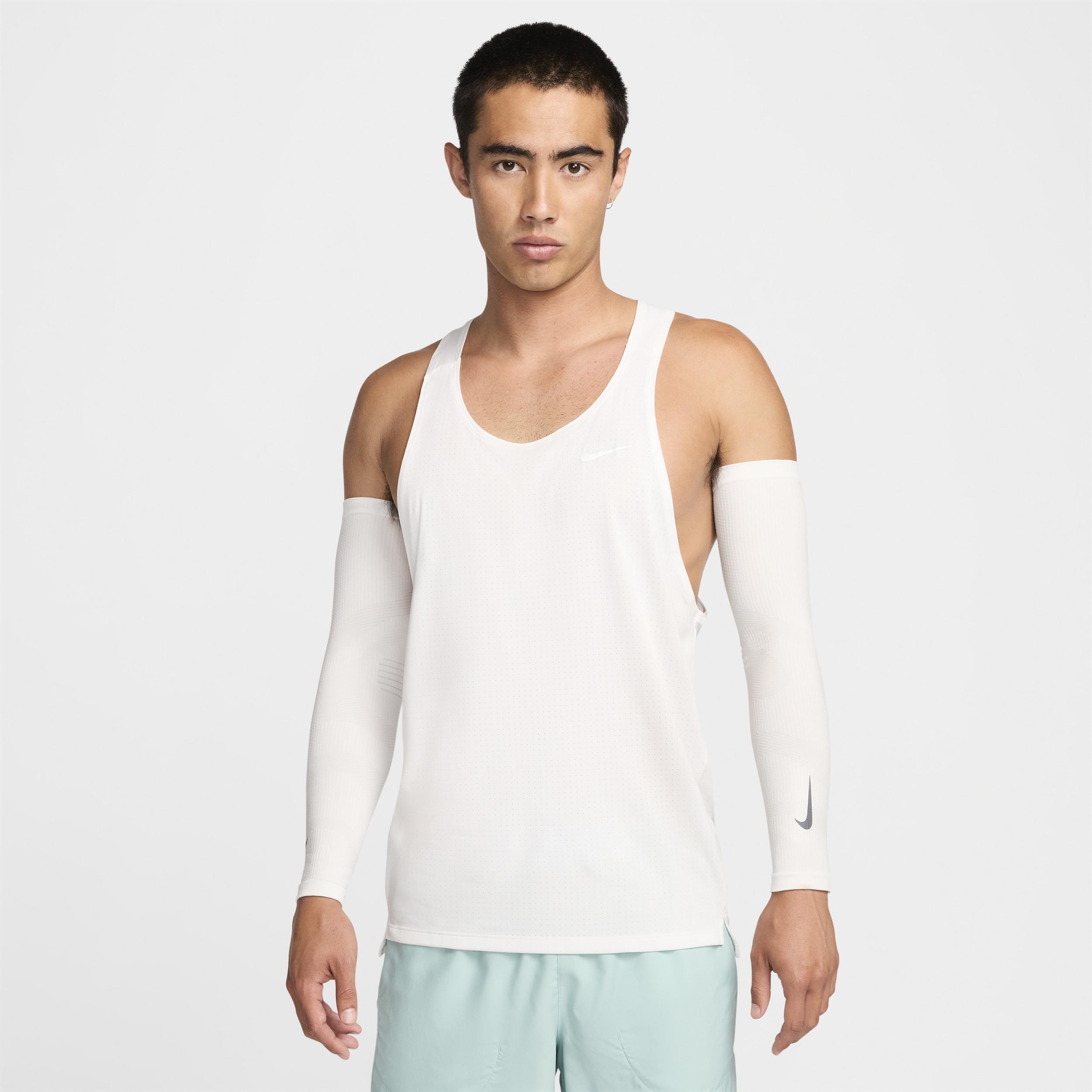 Nike Unisex Zoned Arm Sleeves by NIKE