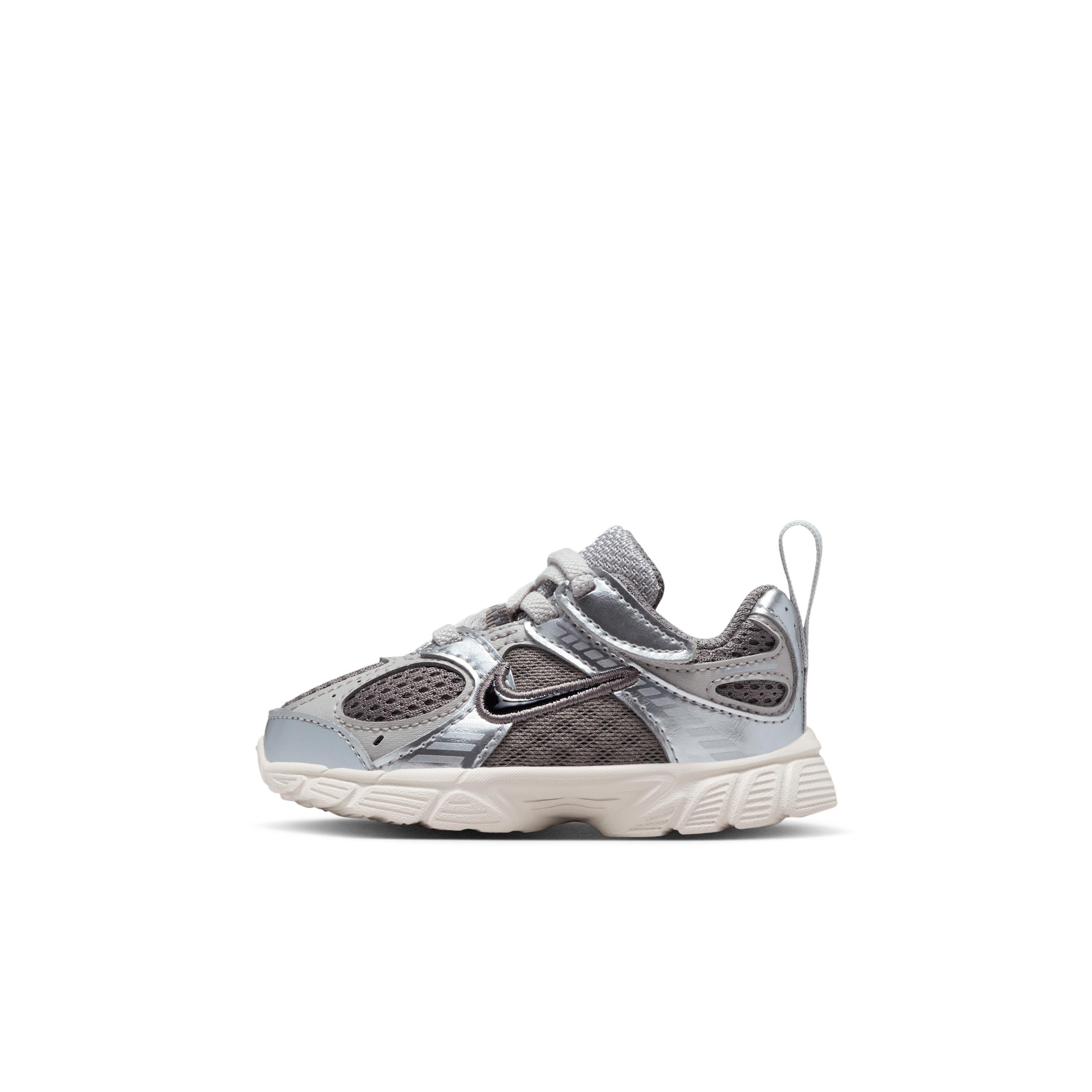 Nike V5 RNR Baby/Toddler Shoes by NIKE