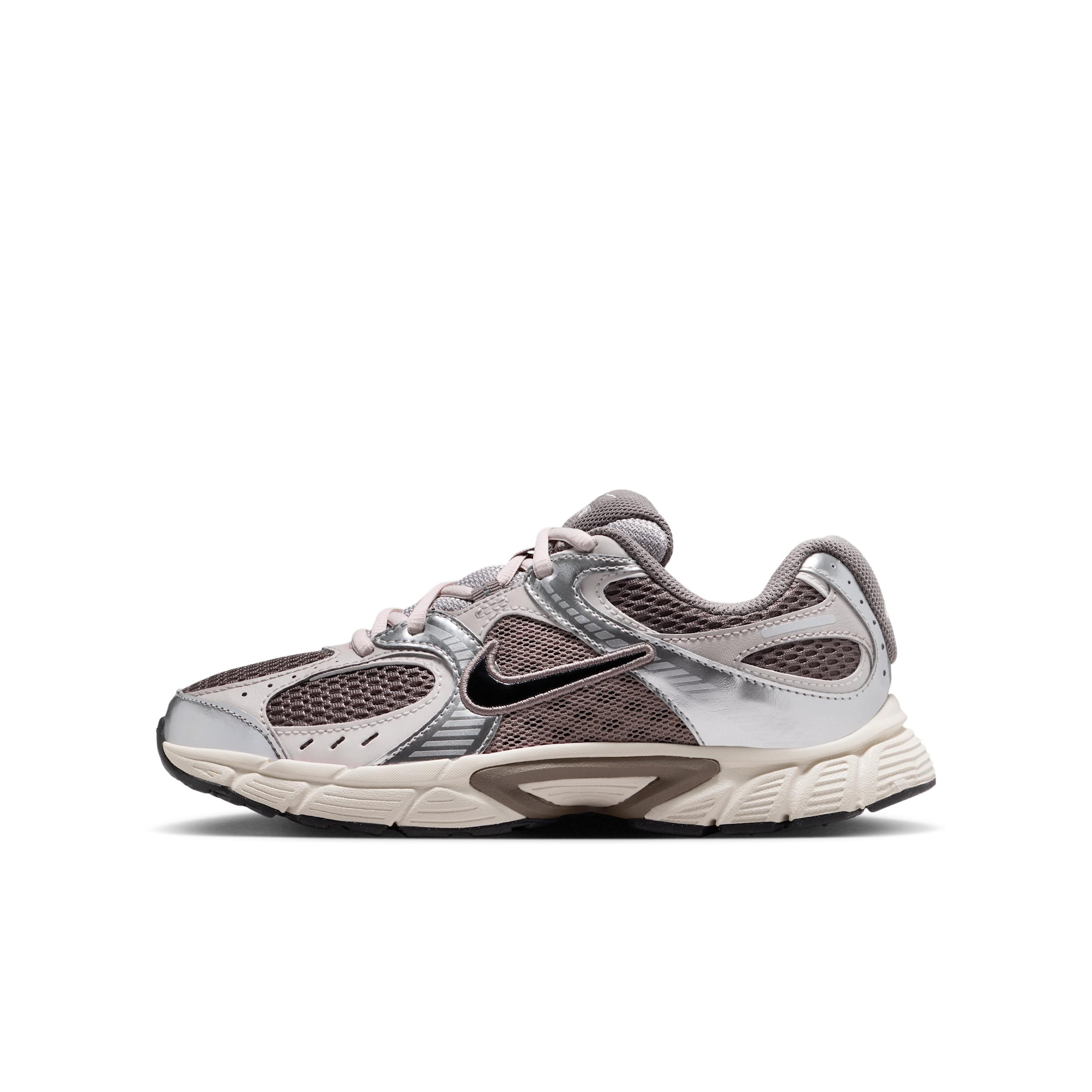 Nike V5 RNR Big Kids' Shoes by NIKE