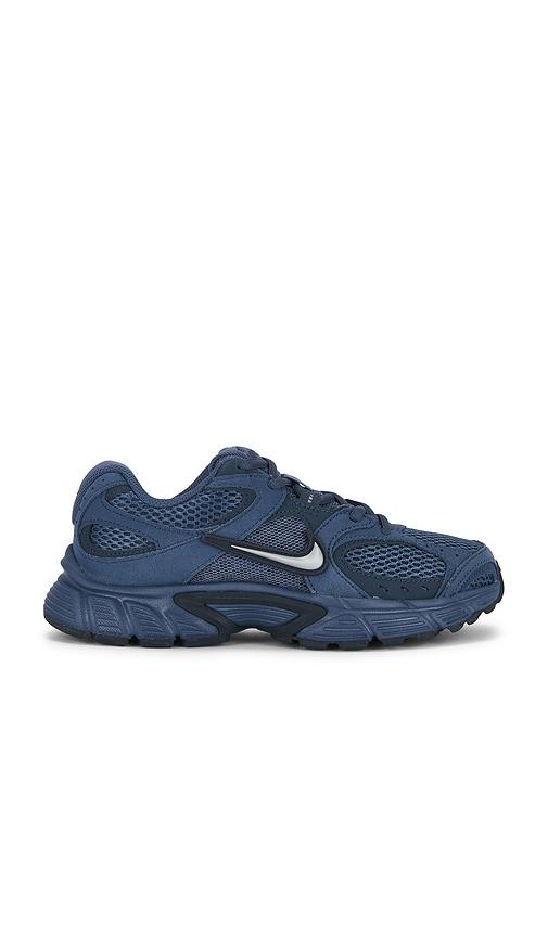 Nike V5 Runner Sneaker in Blue by NIKE