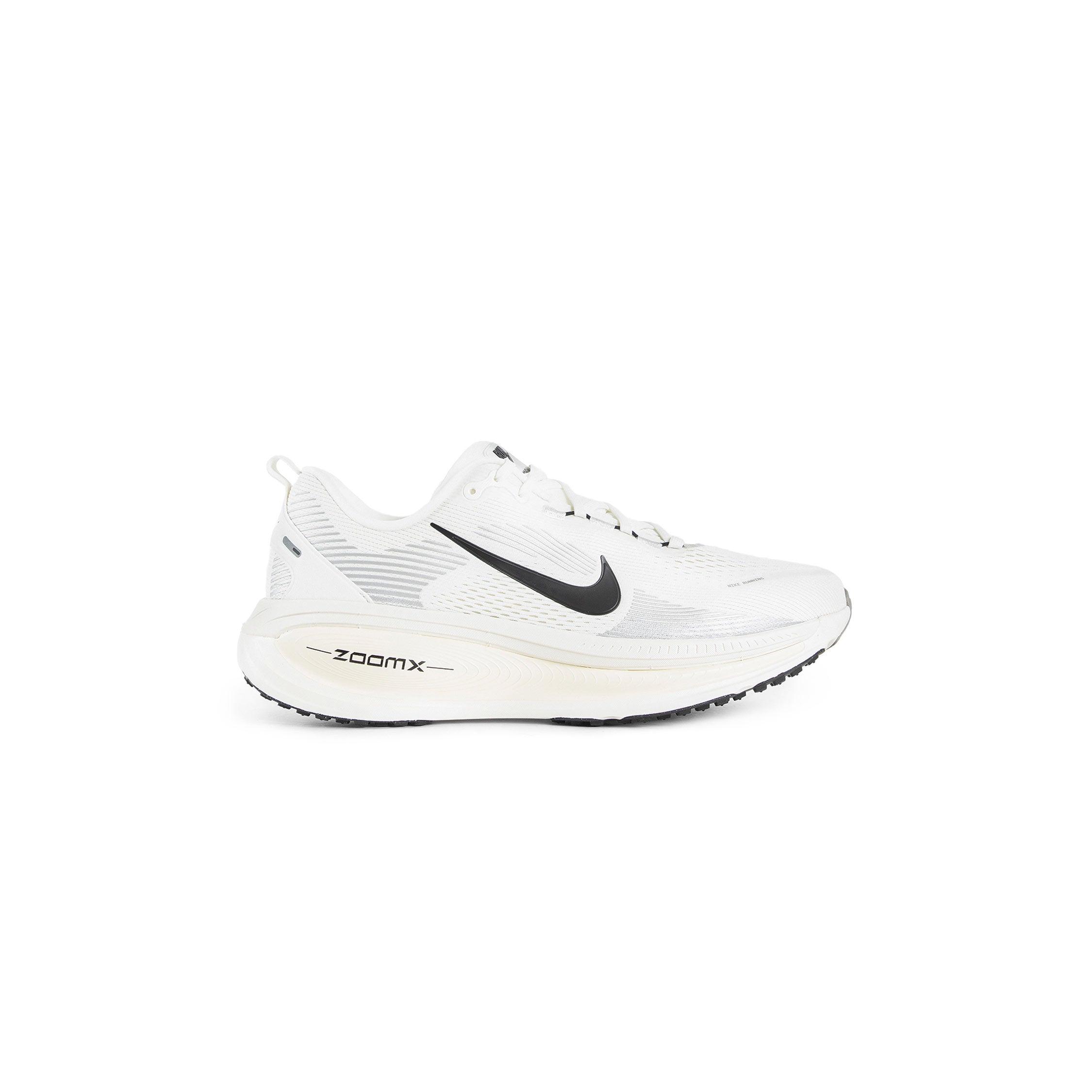 Nike Vomero 18 Sneakers by NIKE
