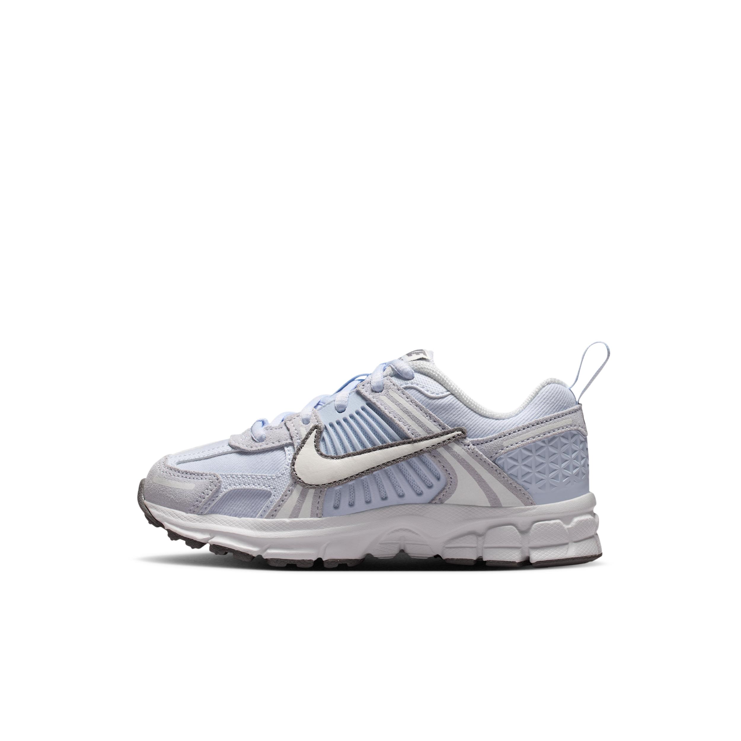 Nike Vomero 5 Little Kids' Shoes Classic Laces by NIKE