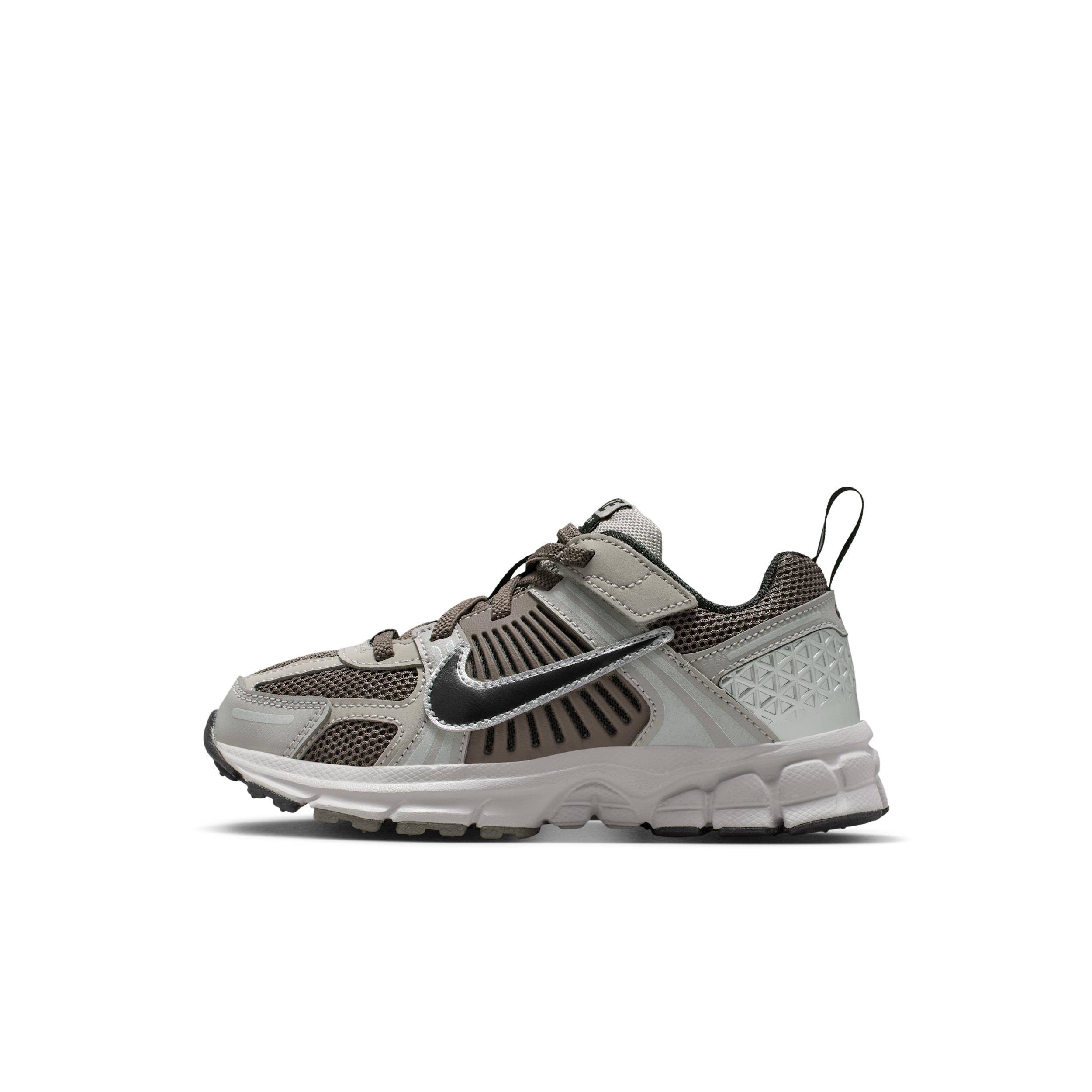 Nike Vomero 5 Little Kids' Shoes with Reflective Accents by NIKE
