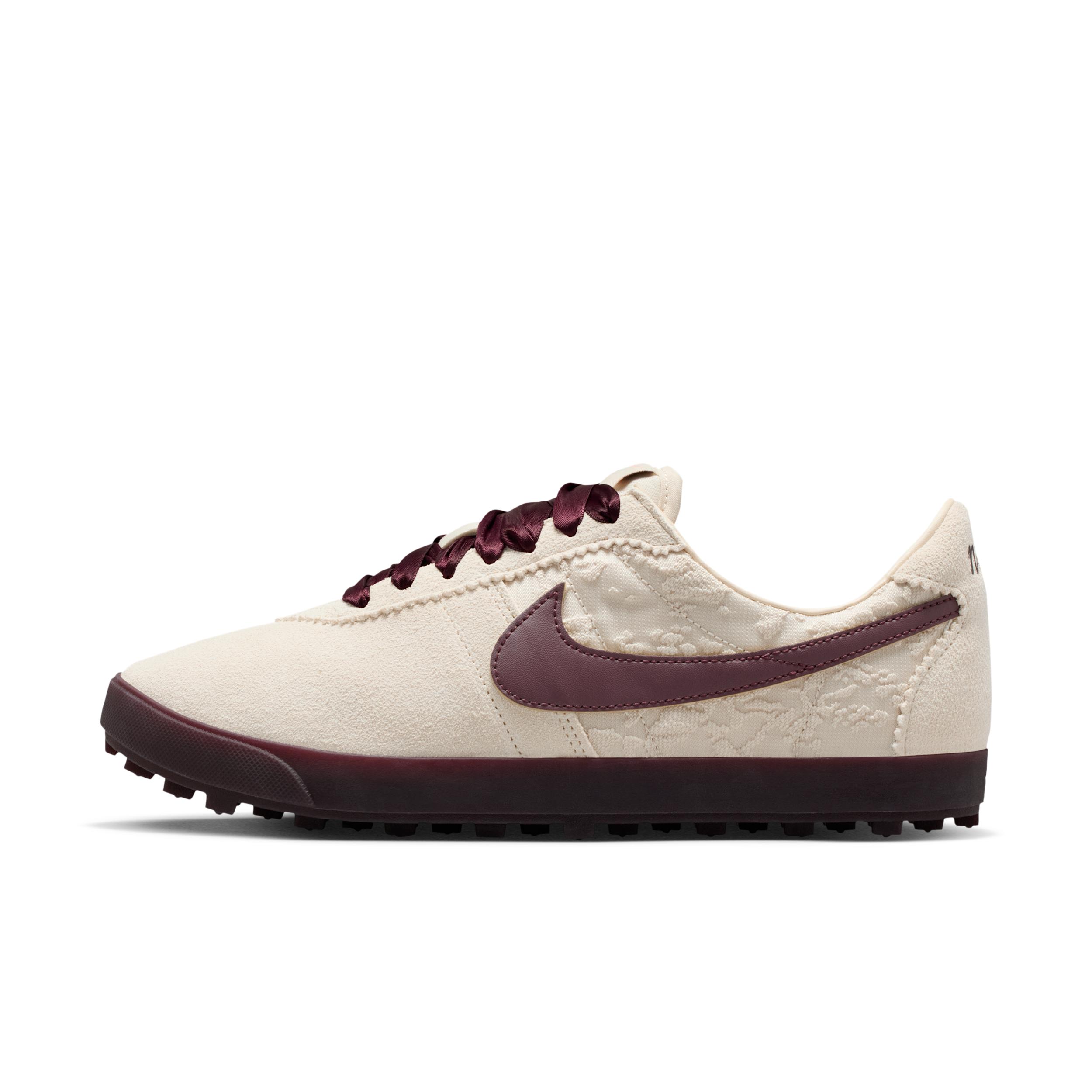 Nike Women's Astrograbber Leather SE Shoes by NIKE