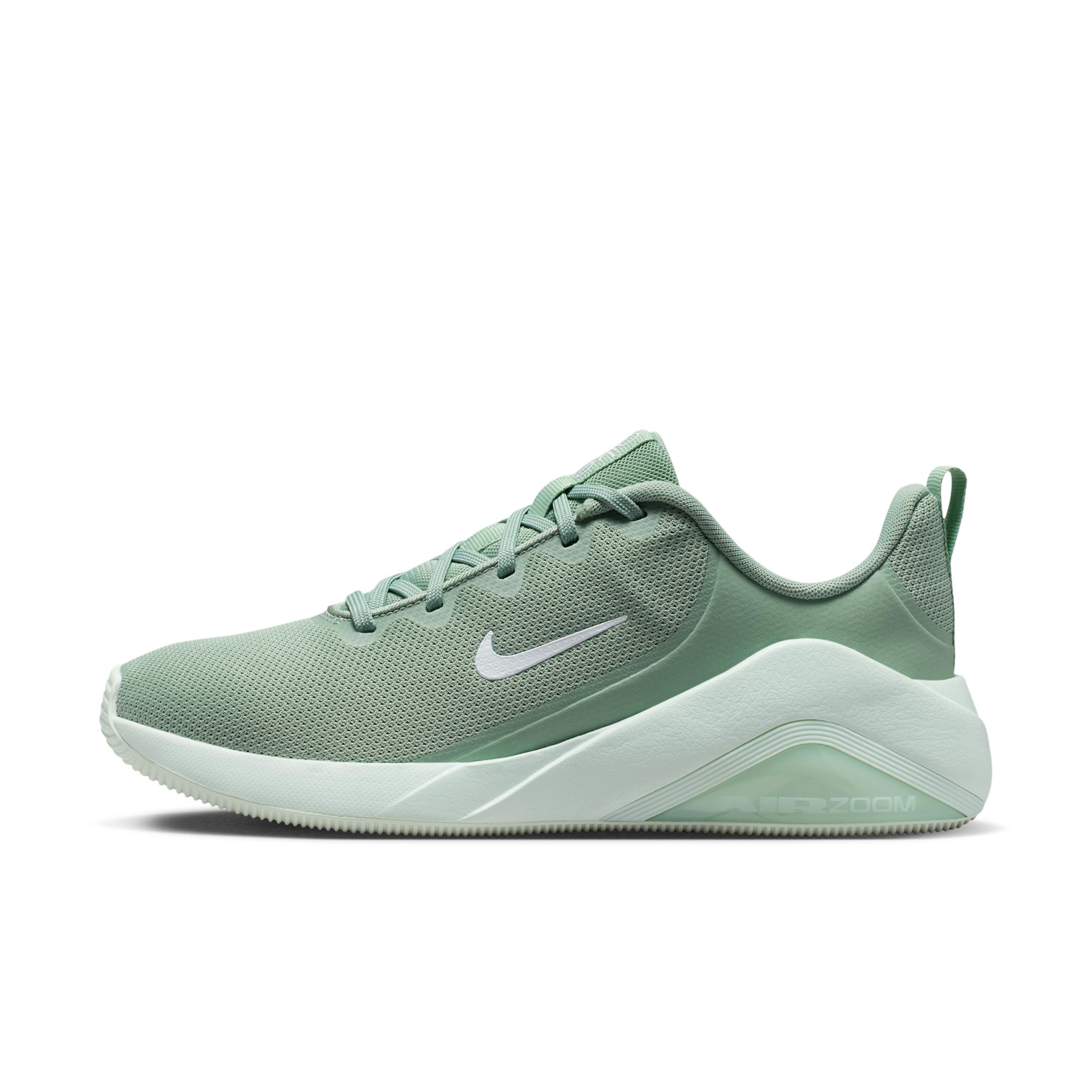 Nike Women's Bella 7 Workout Shoes by NIKE