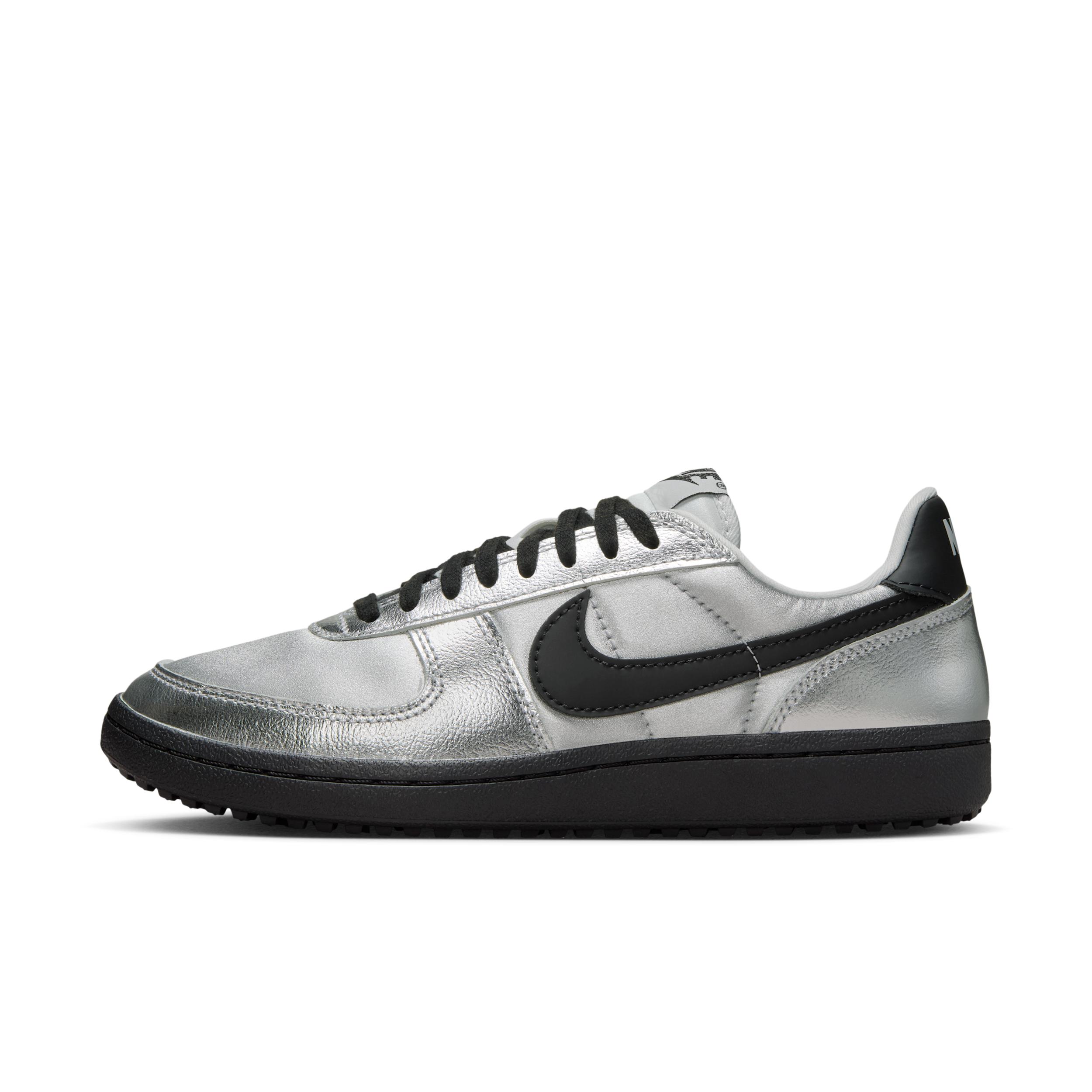Nike Women's Field General Shoes by NIKE