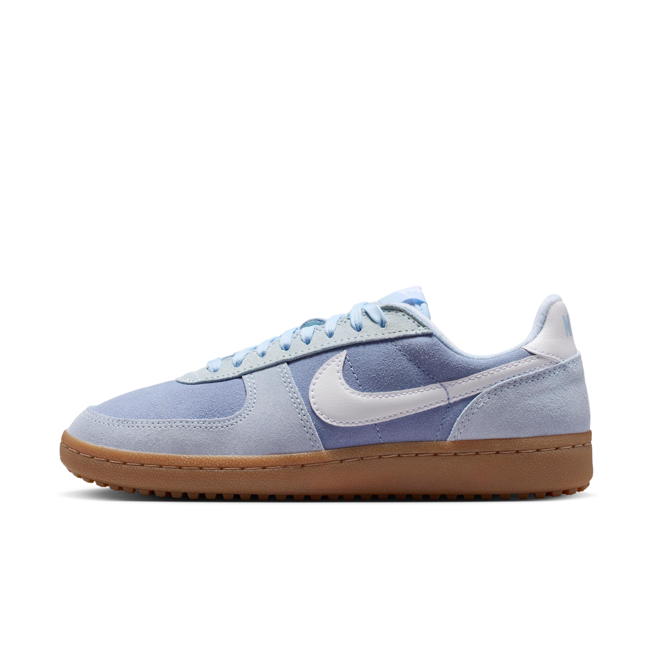 Nike Women's Field General Shoes by NIKE