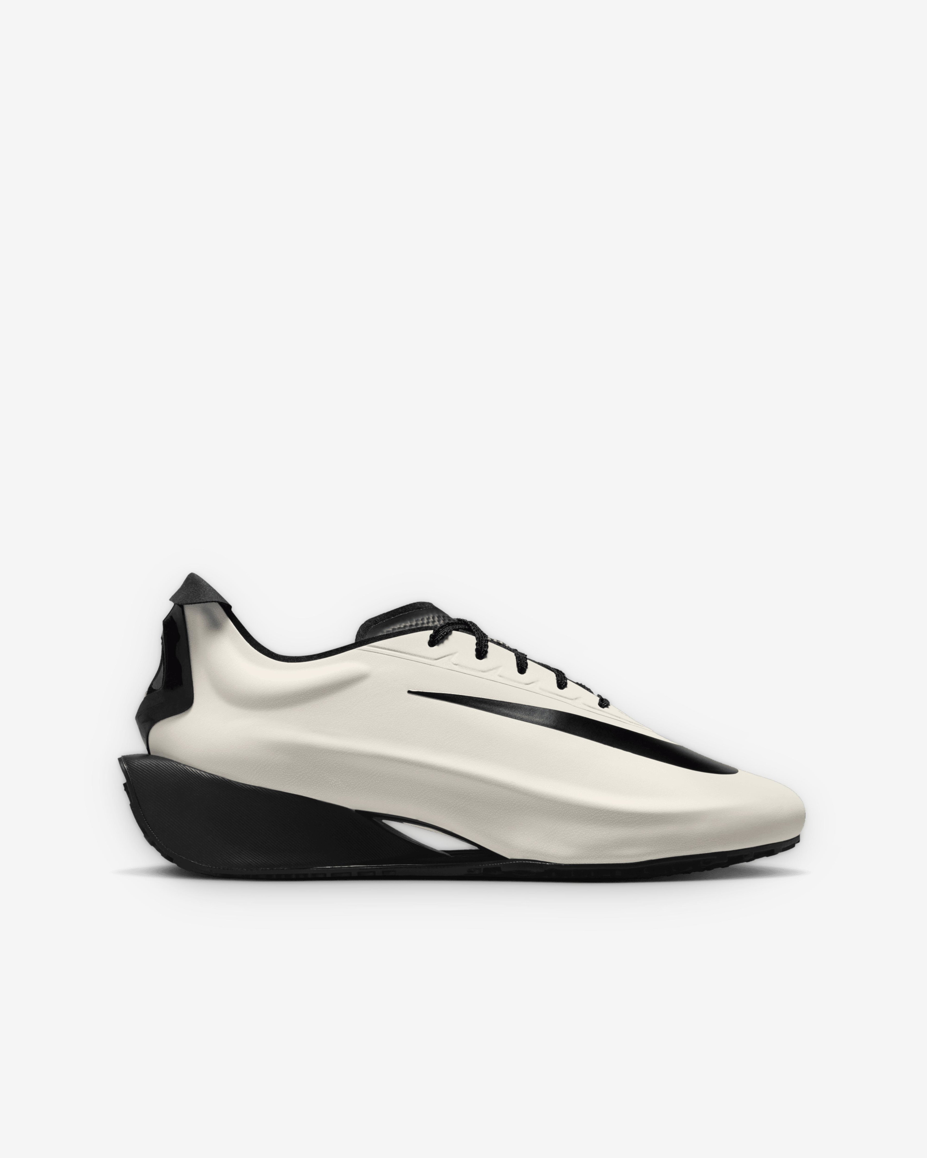 Nike - Women's First Sight Noir - (Light Bone/Metallic) by NIKE