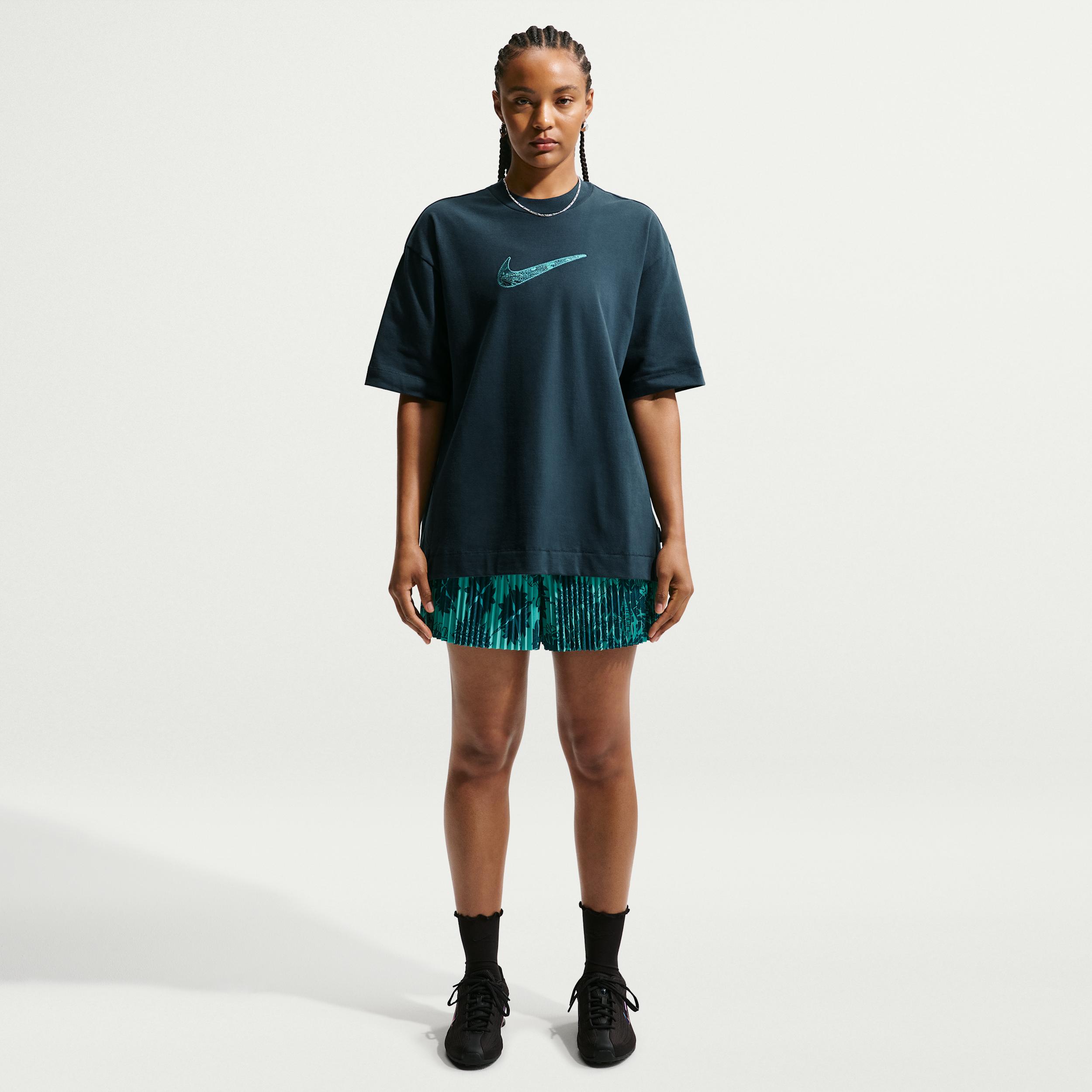 Nike Women's Naomi Osaka Mid-Rise 3" Shorts by NIKE