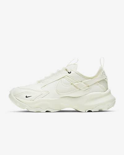 Nike Women's TC 7900 Shoes by NIKE
