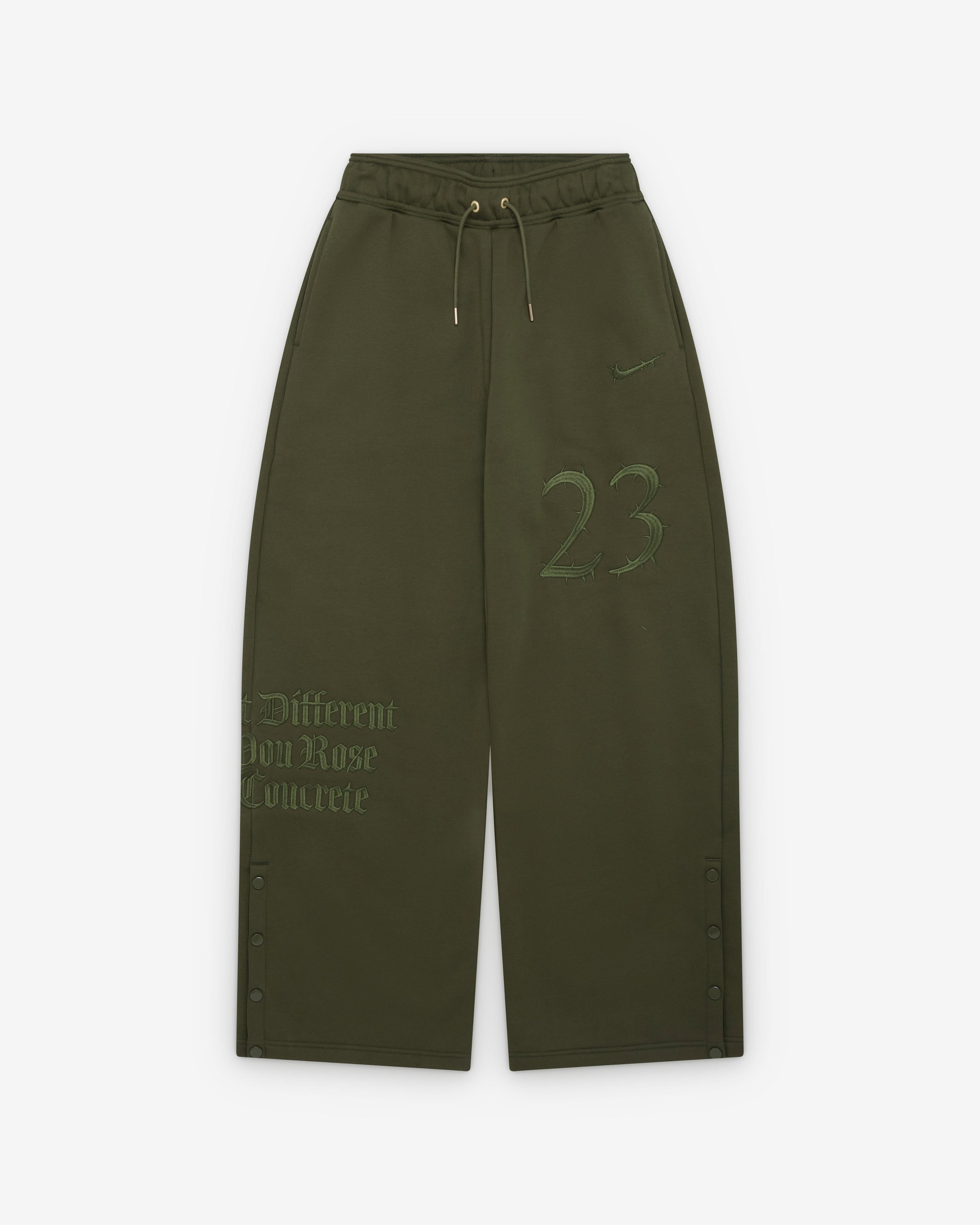 Nike - Women's Teanna Taylor Fleece Pants - (Rough Green) by NIKE