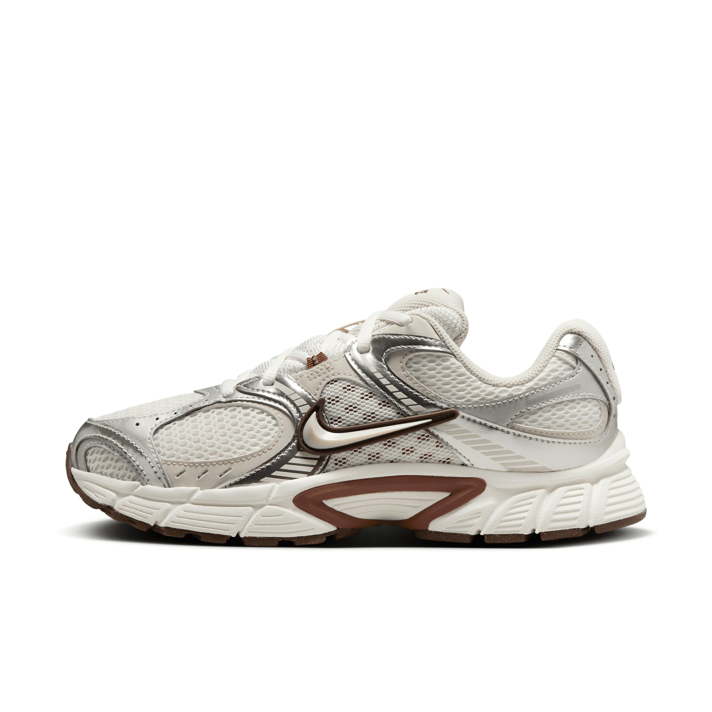Nike Women's V5 RNR Shoes with Reflective Accents by NIKE