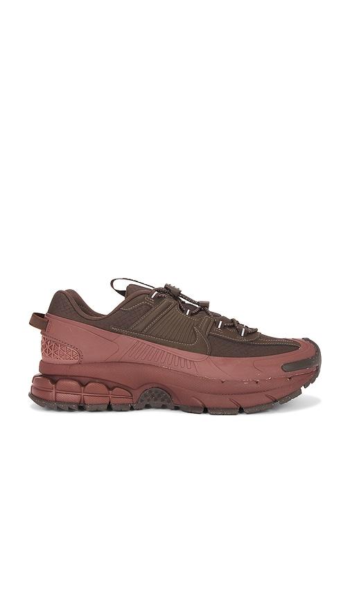 Nike Zoom Vomero Roam in Brown by NIKE
