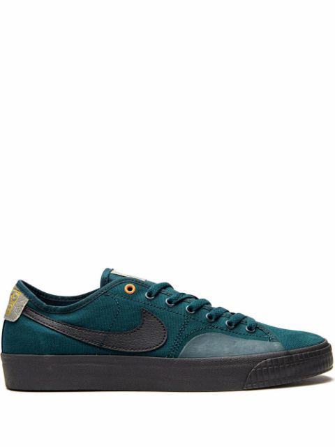 SB Blazer Court "Daan Van Der Linden" sneakers by NIKE
