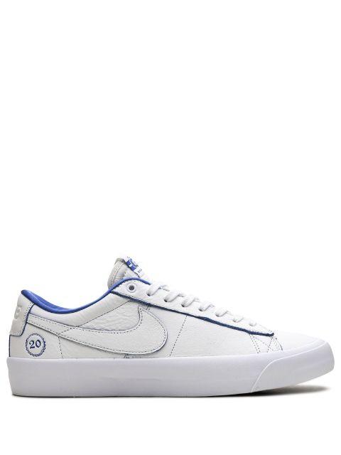 SB Blazer Low Pro GT sneakers by NIKE